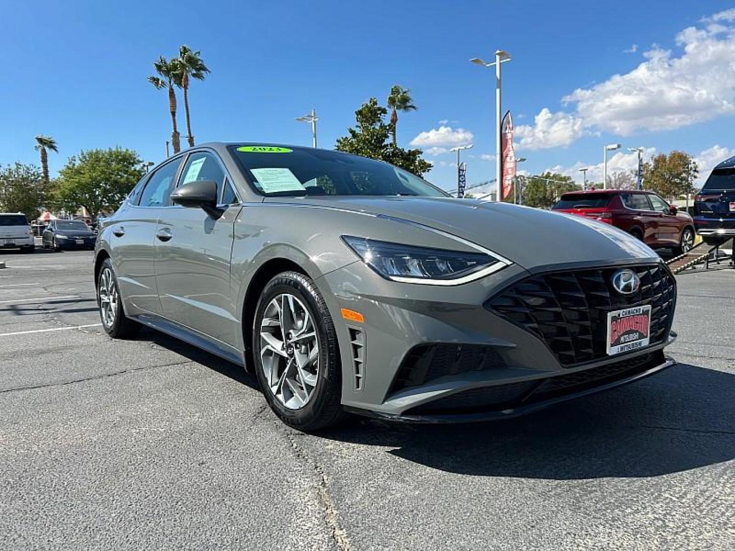 2023 GRAY Hyundai Sonata (KMHL14JA5PA) with an 4-Cyl 2.5 Liter engine, Automatic 8-Spd w/Overdrive and Shiftronic transmission, located at 412 Auto Vista Drive, Palmdale, 93551, (661) 945-0620, 34.592636, -118.136681 - Photo#0