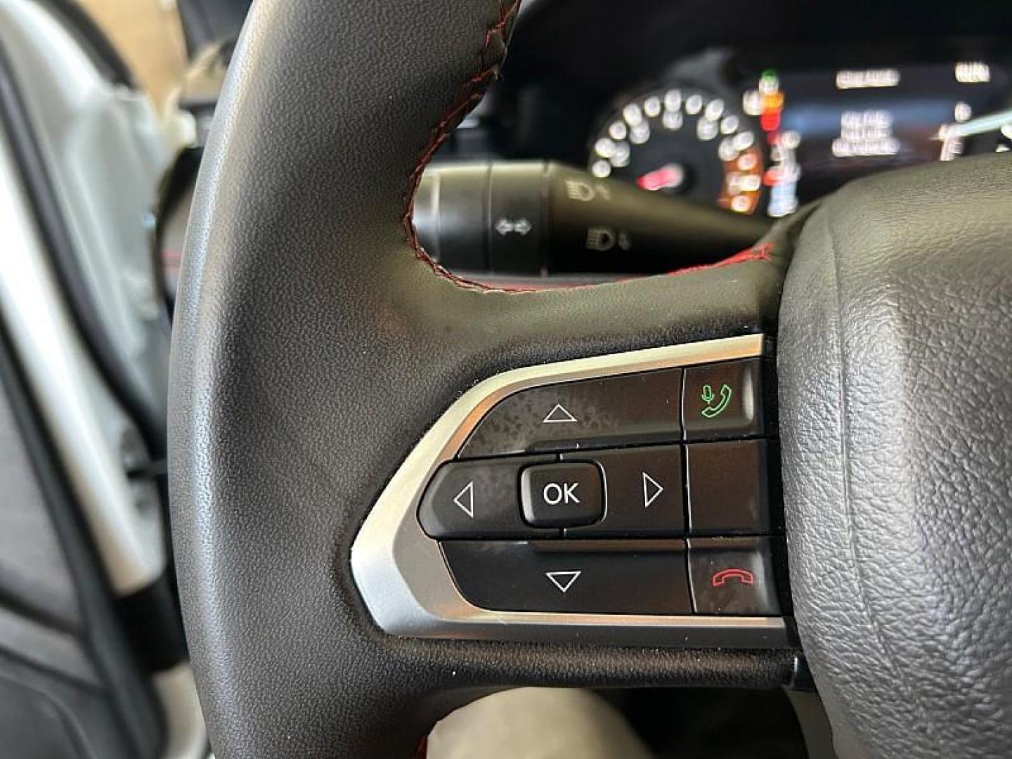 2023 WHITE Jeep Compass (3C4NJDDN2PT) with an 4-Cyl Turbo 2.0 Liter engine, Automatic 8-Spd transmission, located at 412 Auto Vista Drive, Palmdale, 93551, (661) 945-0620, 34.592636, -118.136681 - Photo#23