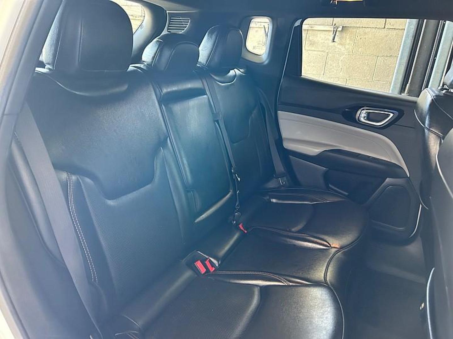 2023 WHITE Jeep Compass (3C4NJDCN1PT) with an 4-Cyl Turbo 2.0 Liter engine, Automatic 8-Spd transmission, located at 412 Auto Vista Drive, Palmdale, 93551, (661) 945-0620, 34.592636, -118.136681 - Photo#19