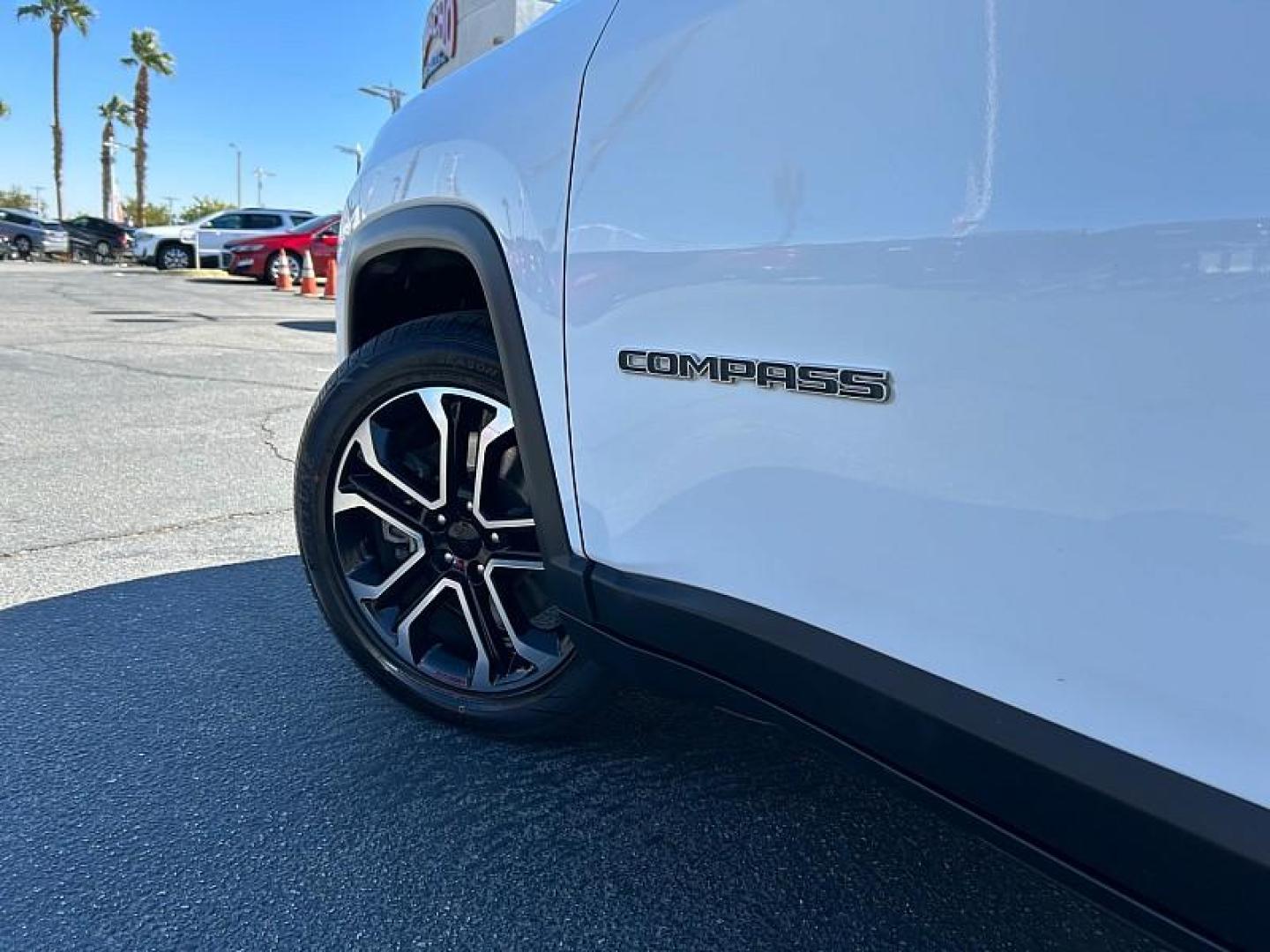 2023 WHITE Jeep Compass (3C4NJDCN1PT) with an 4-Cyl Turbo 2.0 Liter engine, Automatic 8-Spd transmission, located at 412 Auto Vista Drive, Palmdale, 93551, (661) 945-0620, 34.592636, -118.136681 - Photo#14