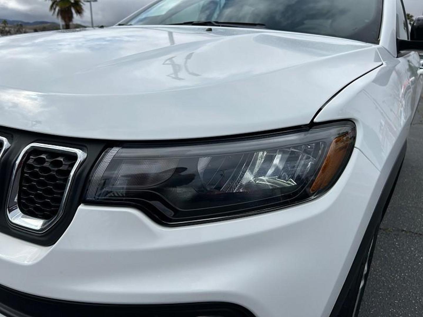 2023 WHITE Jeep Compass (3C4NJDBN2PT) with an 4-Cyl Turbo 2.0 Liter engine, Automatic 8-Spd transmission, located at 412 Auto Vista Drive, Palmdale, 93551, (661) 945-0620, 34.592636, -118.136681 - Photo#11
