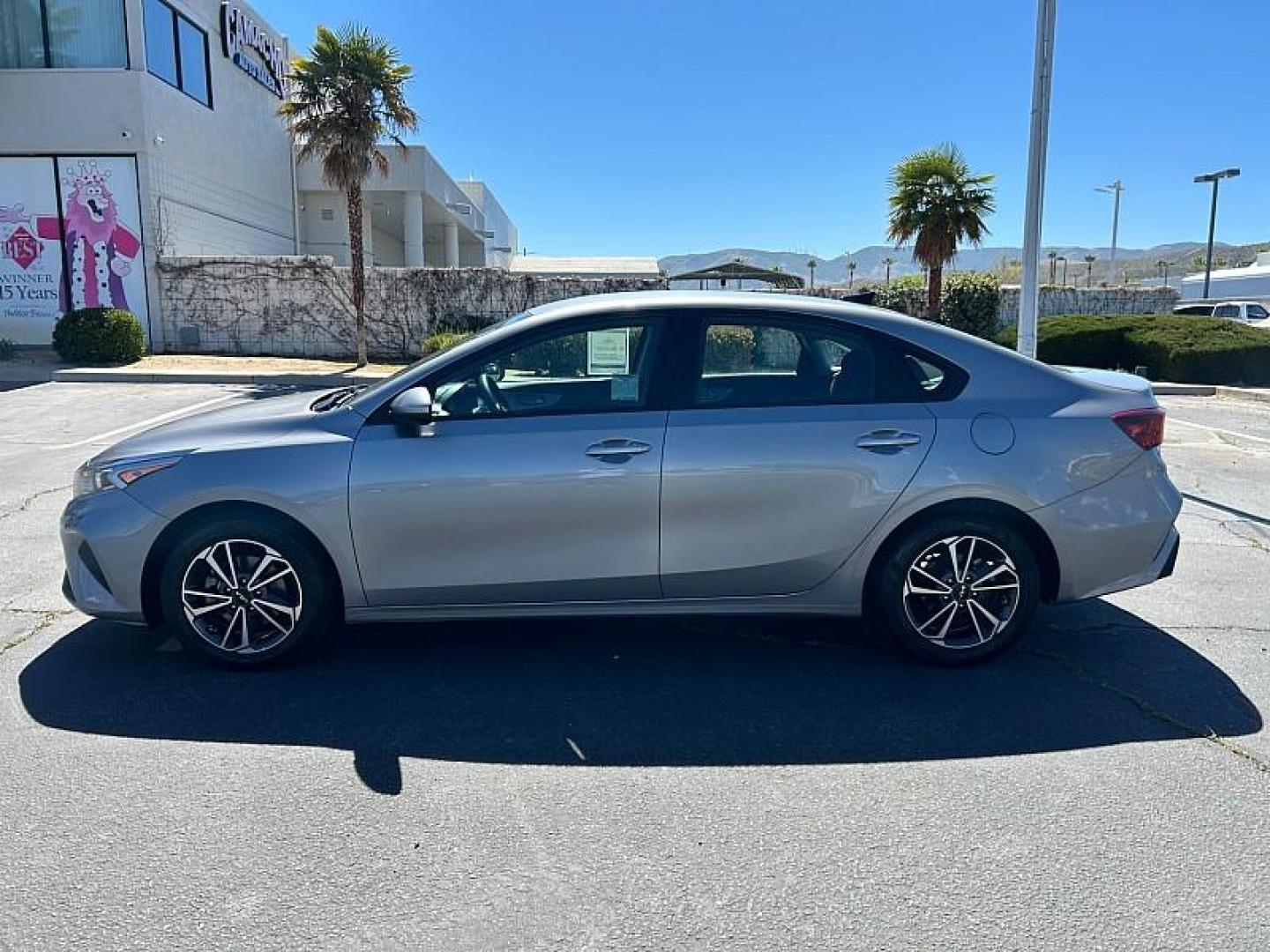 2023 GRAY Kia Forte (3KPF24ADXPE) with an 4-Cyl 2.0 Liter engine, Automatic IVT transmission, located at 412 Auto Vista Drive, Palmdale, 93551, (661) 945-0620, 34.592636, -118.136681 - Photo#4