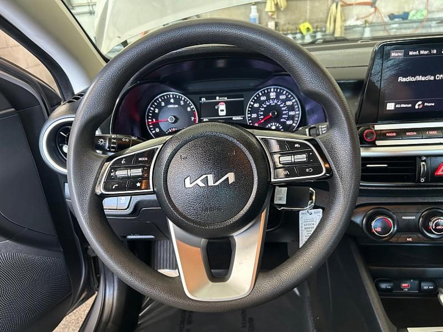 2023 GRAY Kia Forte (3KPF24ADXPE) with an 4-Cyl 2.0 Liter engine, Automatic IVT transmission, located at 412 Auto Vista Drive, Palmdale, 93551, (661) 945-0620, 34.592636, -118.136681 - Photo#19