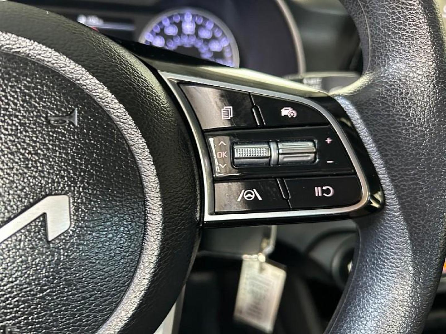 2023 WHITE Kia Forte (3KPF24AD1PE) with an 4-Cyl 2.0 Liter engine, Automatic IVT transmission, located at 412 Auto Vista Drive, Palmdale, 93551, (661) 945-0620, 34.592636, -118.136681 - Photo#23