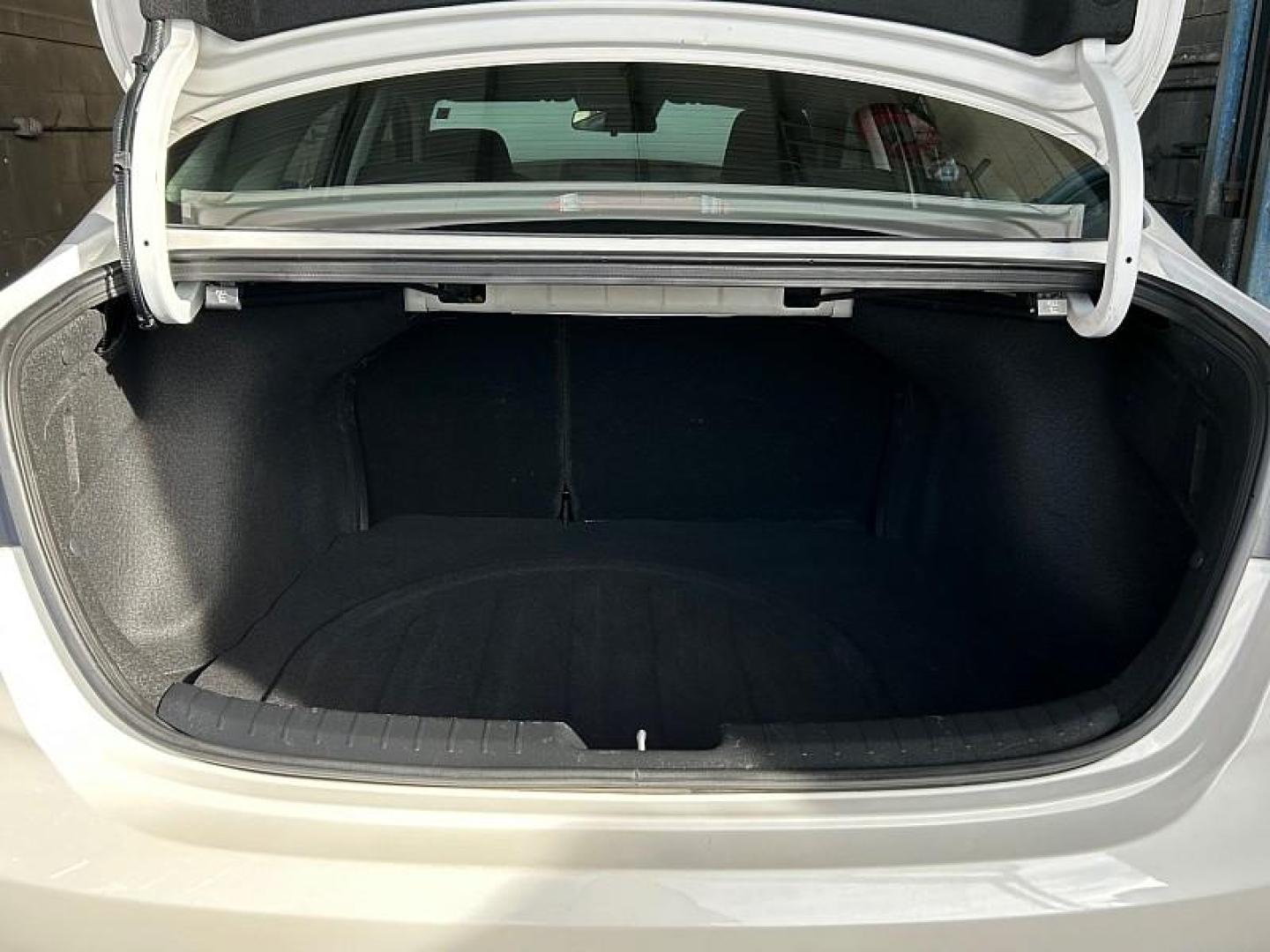 2023 WHITE Kia Forte (3KPF24AD6PE) with an 4-Cyl 2.0 Liter engine, Automatic IVT transmission, located at 412 Auto Vista Drive, Palmdale, 93551, (661) 945-0620, 34.592636, -118.136681 - Photo#1