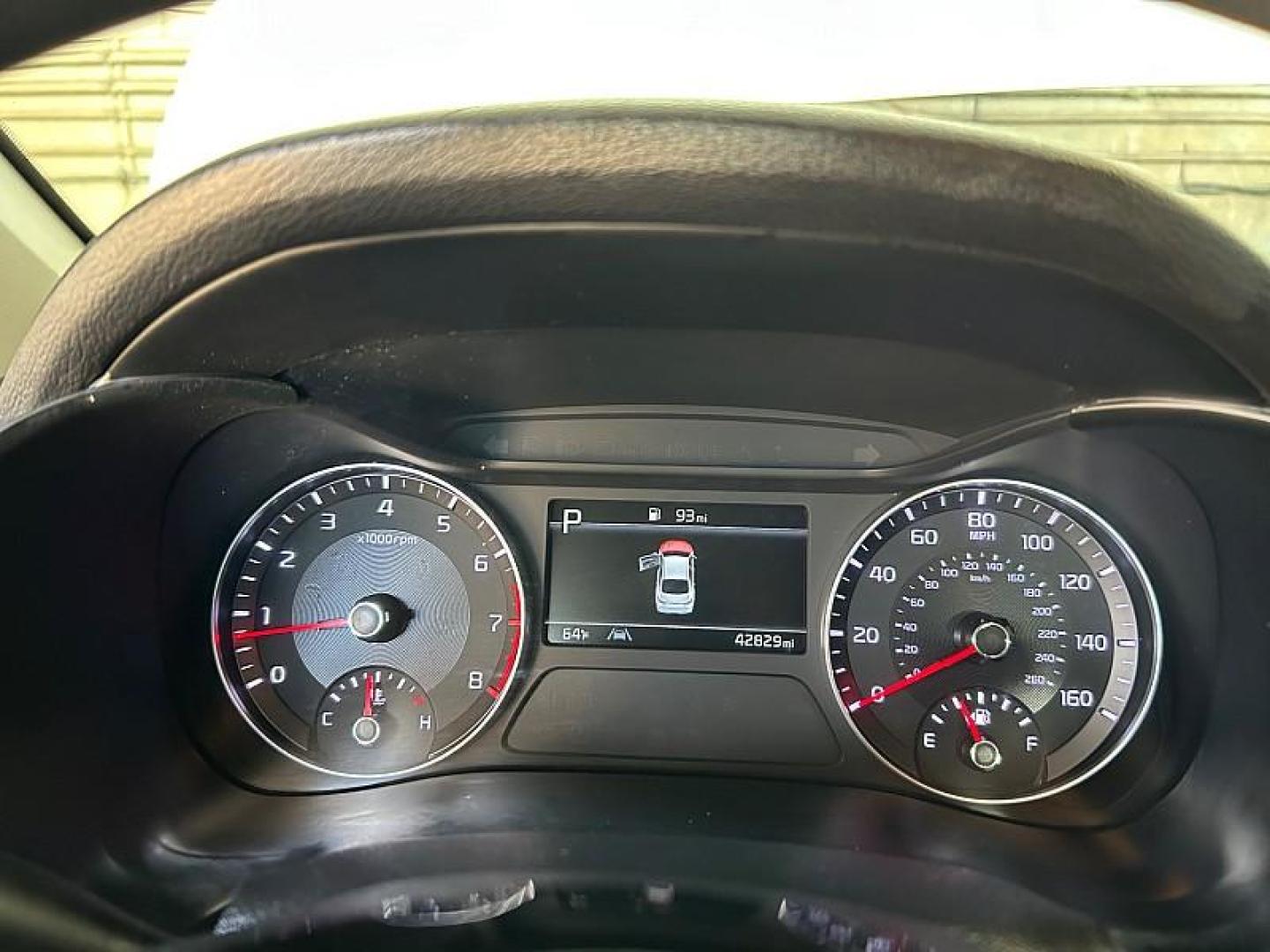 2023 WHITE Kia Forte (3KPF24AD6PE) with an 4-Cyl 2.0 Liter engine, Automatic IVT transmission, located at 412 Auto Vista Drive, Palmdale, 93551, (661) 945-0620, 34.592636, -118.136681 - Photo#5