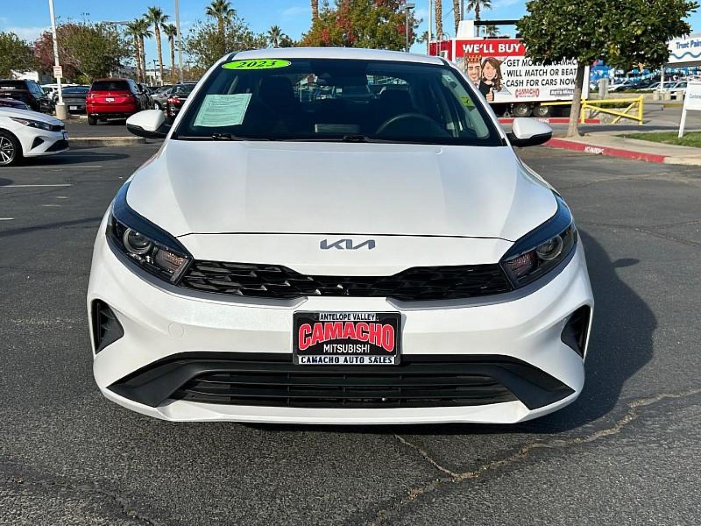 2023 WHITE Kia Forte (3KPF24AD6PE) with an 4-Cyl 2.0 Liter engine, Automatic IVT transmission, located at 412 Auto Vista Drive, Palmdale, 93551, (661) 945-0620, 34.592636, -118.136681 - Photo#25