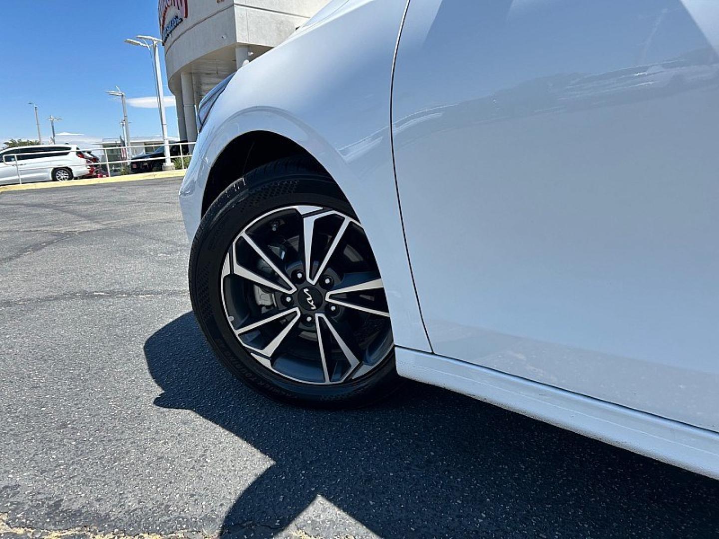 2023 White Kia Forte (3KPF24AD2PE) with an 4-Cyl 2.0 Liter engine, Automatic IVT transmission, located at 412 Auto Vista Drive, Palmdale, 93551, (661) 945-0620, 34.592636, -118.136681- Photo#12