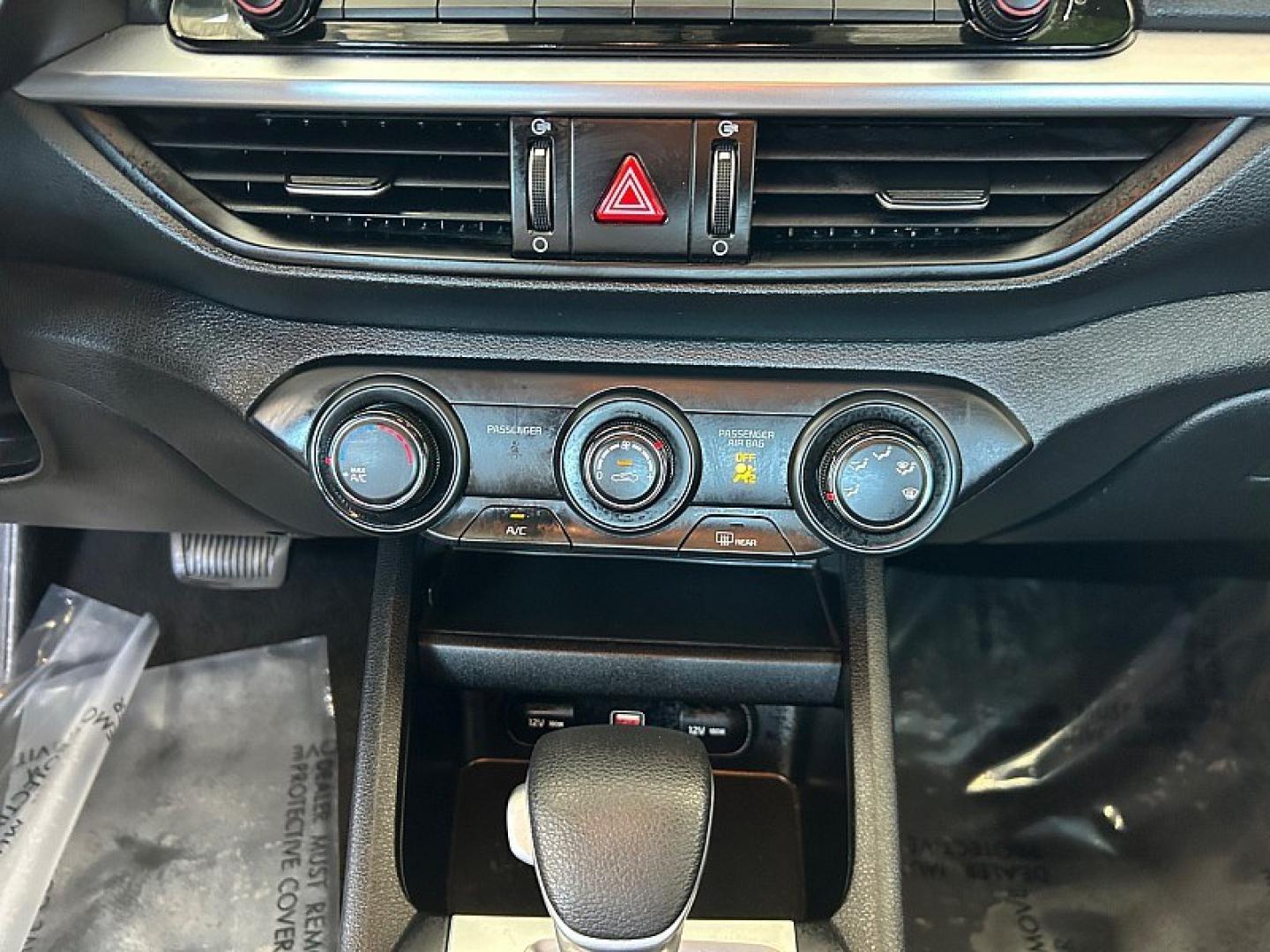 2023 White Kia Forte (3KPF24AD2PE) with an 4-Cyl 2.0 Liter engine, Automatic IVT transmission, located at 412 Auto Vista Drive, Palmdale, 93551, (661) 945-0620, 34.592636, -118.136681- Photo#21