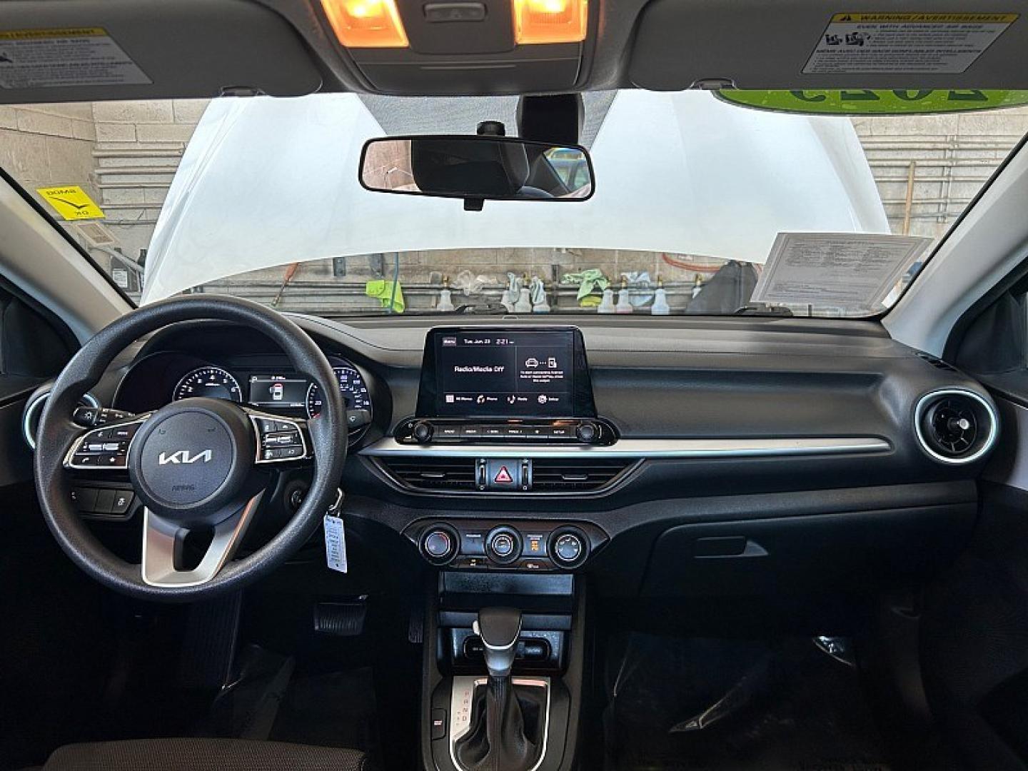 2023 White Kia Forte (3KPF24AD2PE) with an 4-Cyl 2.0 Liter engine, Automatic IVT transmission, located at 412 Auto Vista Drive, Palmdale, 93551, (661) 945-0620, 34.592636, -118.136681- Photo#23