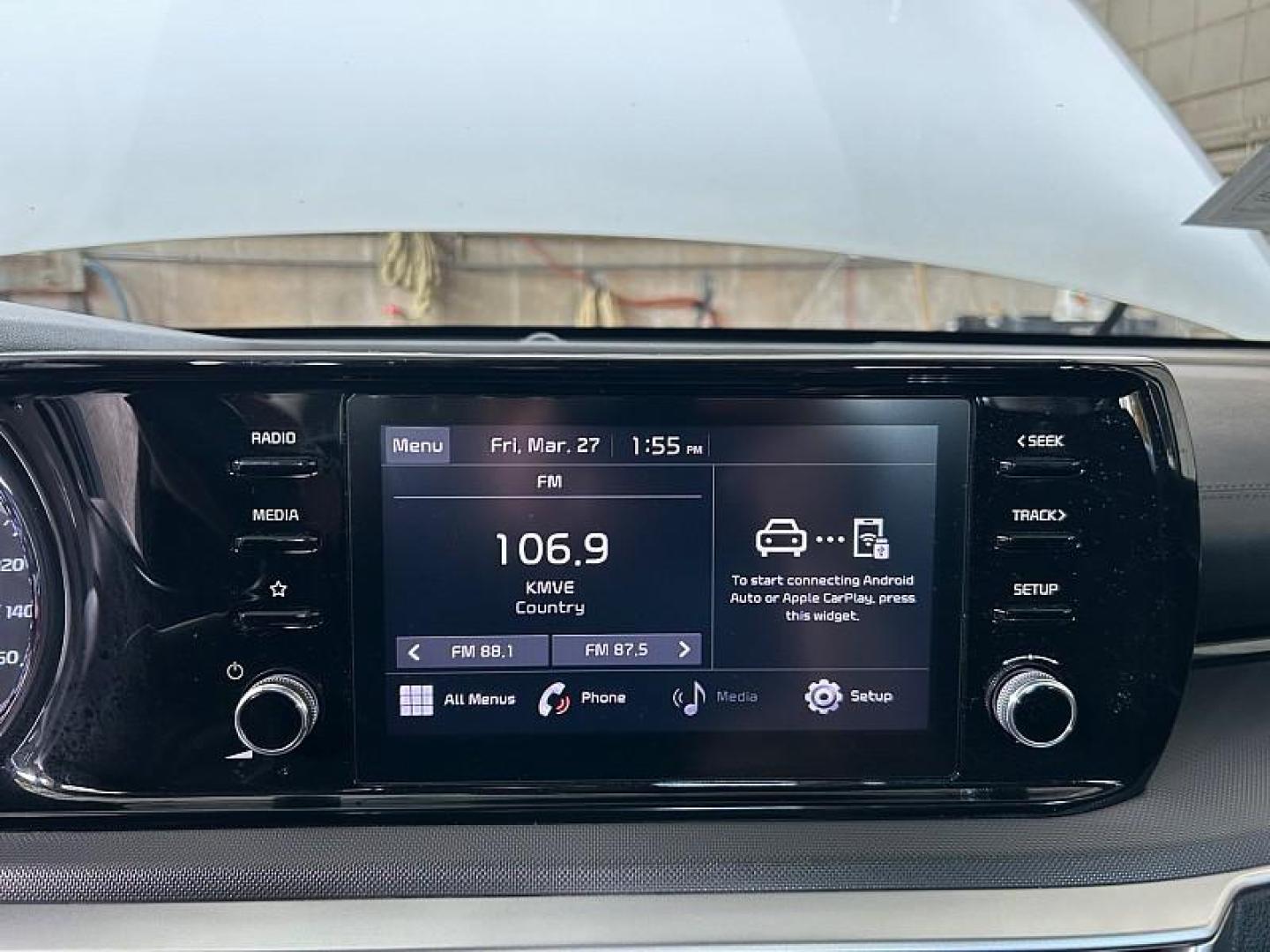 2023 WHITE Kia K5 (5XXG14J26PG) with an 4-Cyl Turbo 1.6 Liter engine, Automatic 8-Spd transmission, located at 412 Auto Vista Drive, Palmdale, 93551, (661) 945-0620, 34.592636, -118.136681 - Photo#23