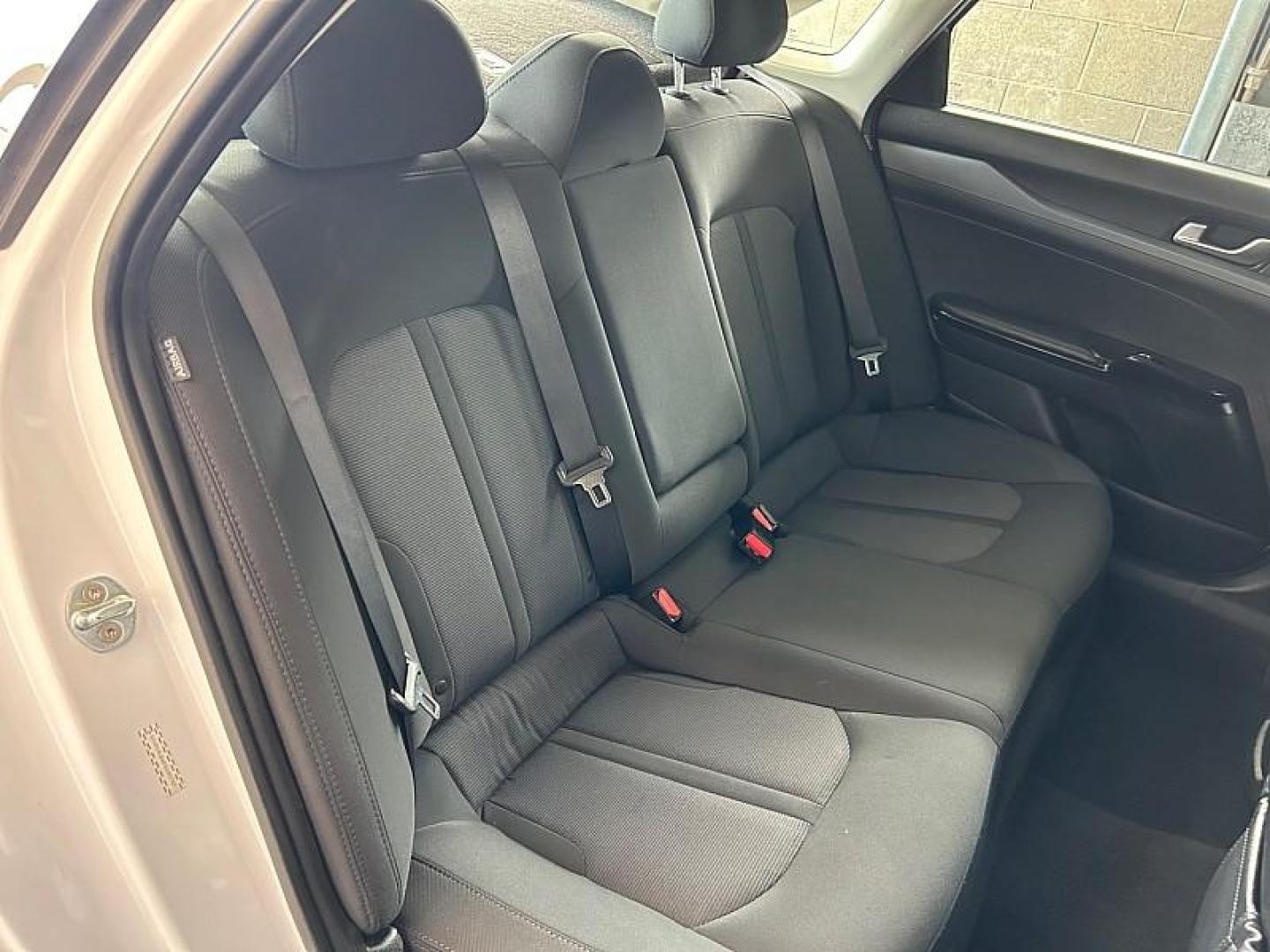 2023 WHITE Kia K5 (5XXG14J26PG) with an 4-Cyl Turbo 1.6 Liter engine, Automatic 8-Spd transmission, located at 412 Auto Vista Drive, Palmdale, 93551, (661) 945-0620, 34.592636, -118.136681 - Photo#25