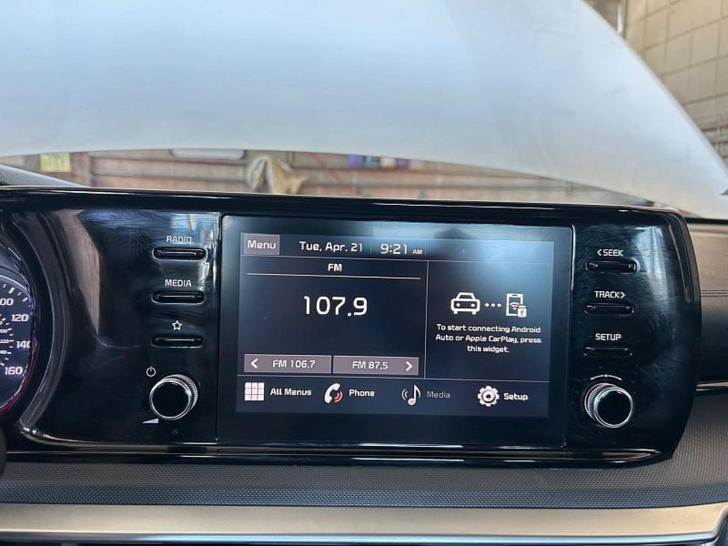 2023 WHITE Kia K5 (5XXG14J23PG) with an 4-Cyl Turbo 1.6 Liter engine, Automatic 8-Spd transmission, located at 412 Auto Vista Drive, Palmdale, 93551, (661) 945-0620, 34.592636, -118.136681 - Photo#20