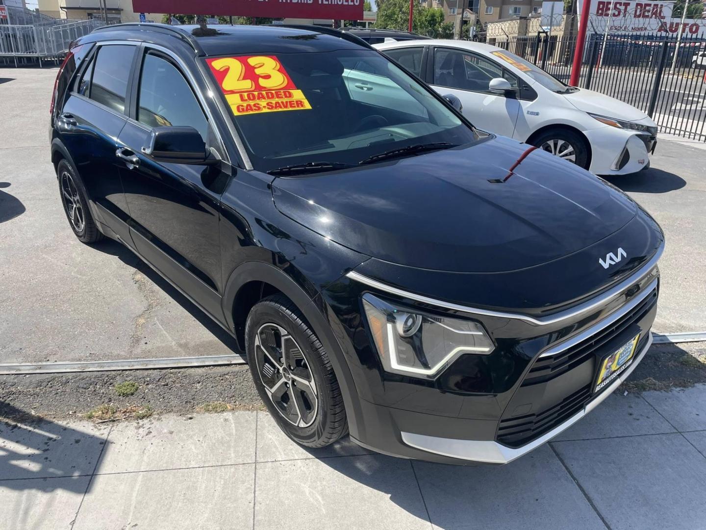 2023 Kia Niro EX (KNDCS3LF9P5) with an 1.6L L4 DOHC 16V HYBRID engine, 6A transmission, located at 744 E Miner Ave, Stockton, CA, 95202, (209) 944-5770, 37.956863, -121.282082 - PLUS TAXES AND FEES NO CHARGER AVAILABLE - Photo#1