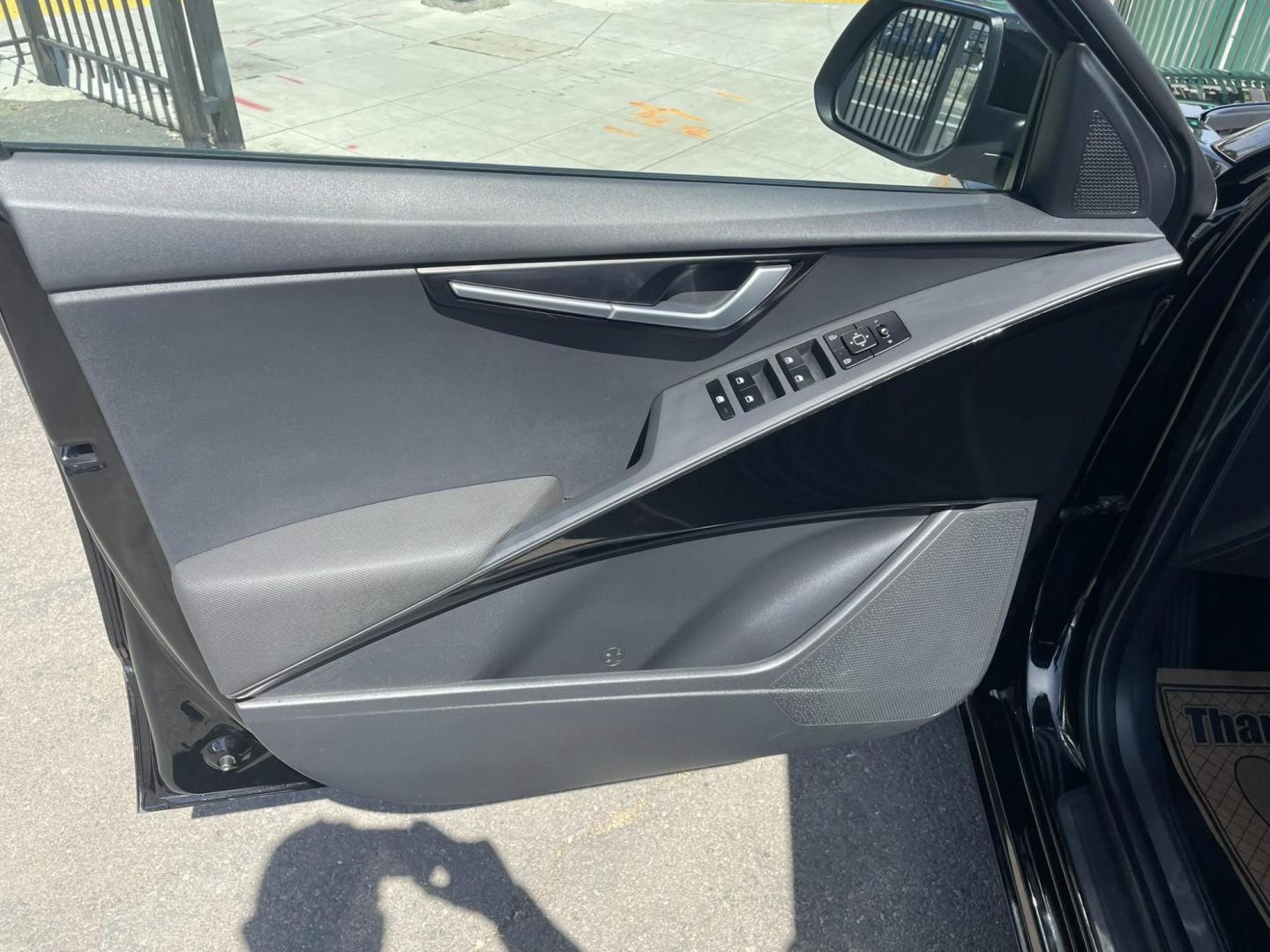 2023 Kia Niro EX (KNDCS3LF9P5) with an 1.6L L4 DOHC 16V HYBRID engine, 6A transmission, located at 744 E Miner Ave, Stockton, CA, 95202, (209) 944-5770, 37.956863, -121.282082 - PLUS TAXES AND FEES NO CHARGER AVAILABLE - Photo#5