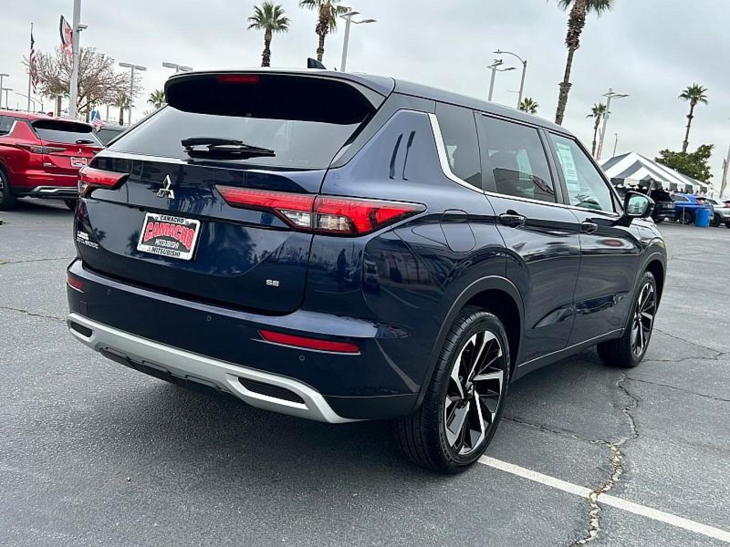 2023 BLUE Mitsubishi Outlander (JA4J4UA83PZ) with an 4-Cyl 2.5 Liter engine, Automatic CVT transmission, located at 412 Auto Vista Drive, Palmdale, 93551, (661) 945-0620, 34.592636, -118.136681 - Photo#5