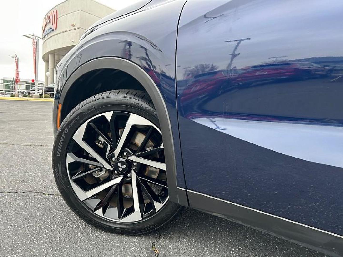 2023 BLUE Mitsubishi Outlander (JA4J4UA83PZ) with an 4-Cyl 2.5 Liter engine, Automatic CVT transmission, located at 412 Auto Vista Drive, Palmdale, 93551, (661) 945-0620, 34.592636, -118.136681 - Photo#15