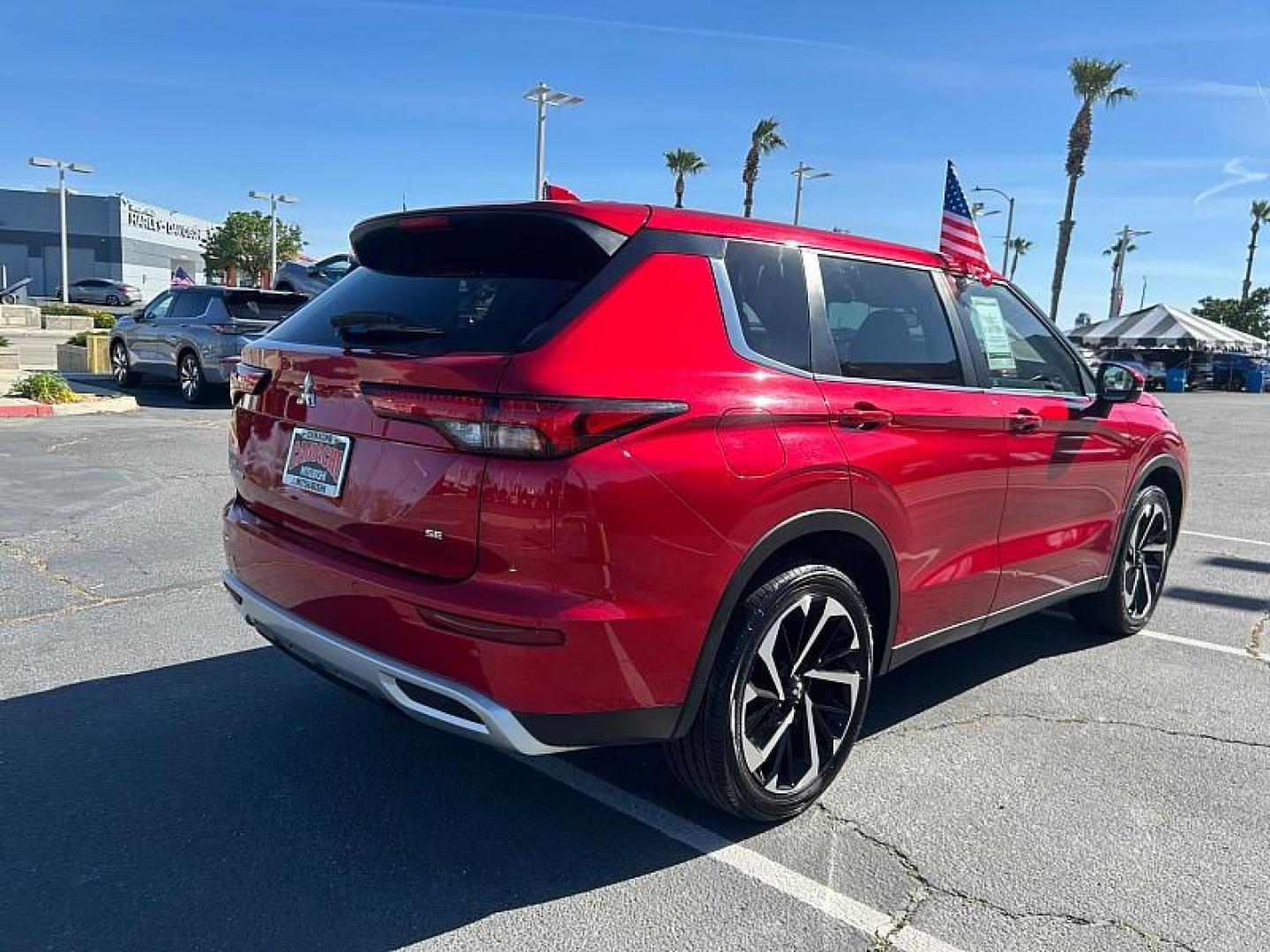 2023 RED Mitsubishi Outlander (JA4J3UA82PZ) with an 4-Cyl 2.5 Liter engine, Automatic CVT transmission, located at 412 Auto Vista Drive, Palmdale, 93551, (661) 945-0620, 34.592636, -118.136681- Photo#6