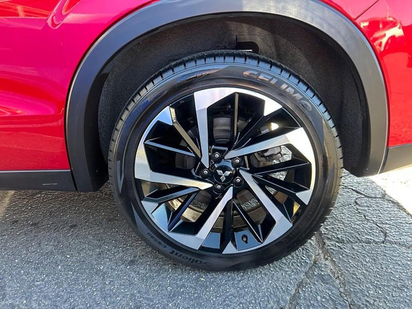 2023 RED Mitsubishi Outlander (JA4J3UA82PZ) with an 4-Cyl 2.5 Liter engine, Automatic CVT transmission, located at 412 Auto Vista Drive, Palmdale, 93551, (661) 945-0620, 34.592636, -118.136681- Photo#15
