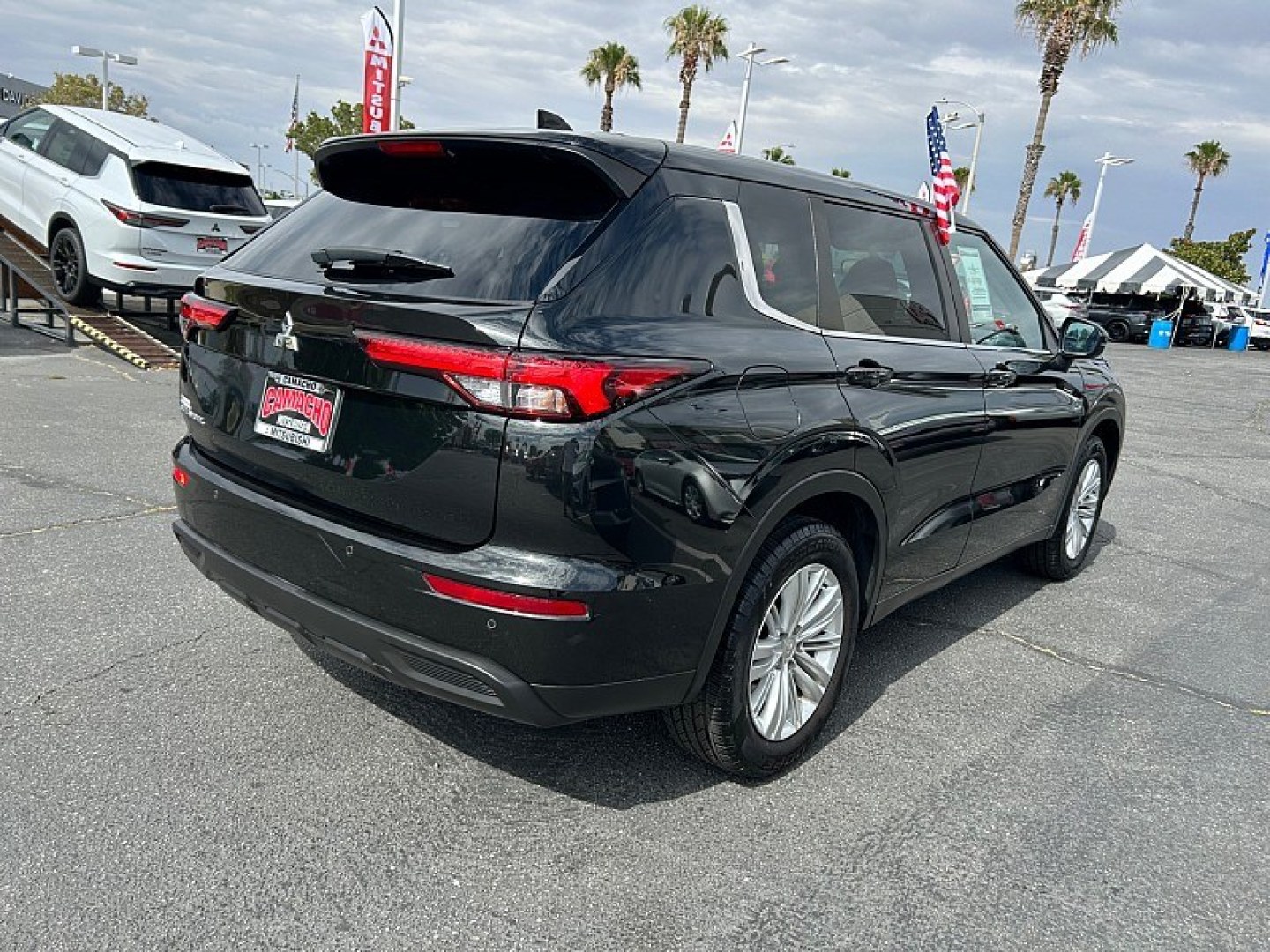 2023 Black Mitsubishi Outlander (JA4J3TA84PZ) with an 4-Cyl 2.5 Liter engine, Automatic CVT transmission, located at 412 Auto Vista Drive, Palmdale, 93551, (661) 945-0620, 34.592636, -118.136681- Photo#4