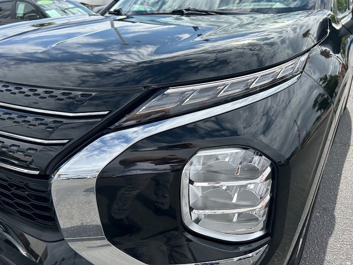 2023 Black Mitsubishi Outlander (JA4J3TA84PZ) with an 4-Cyl 2.5 Liter engine, Automatic CVT transmission, located at 412 Auto Vista Drive, Palmdale, 93551, (661) 945-0620, 34.592636, -118.136681- Photo#13