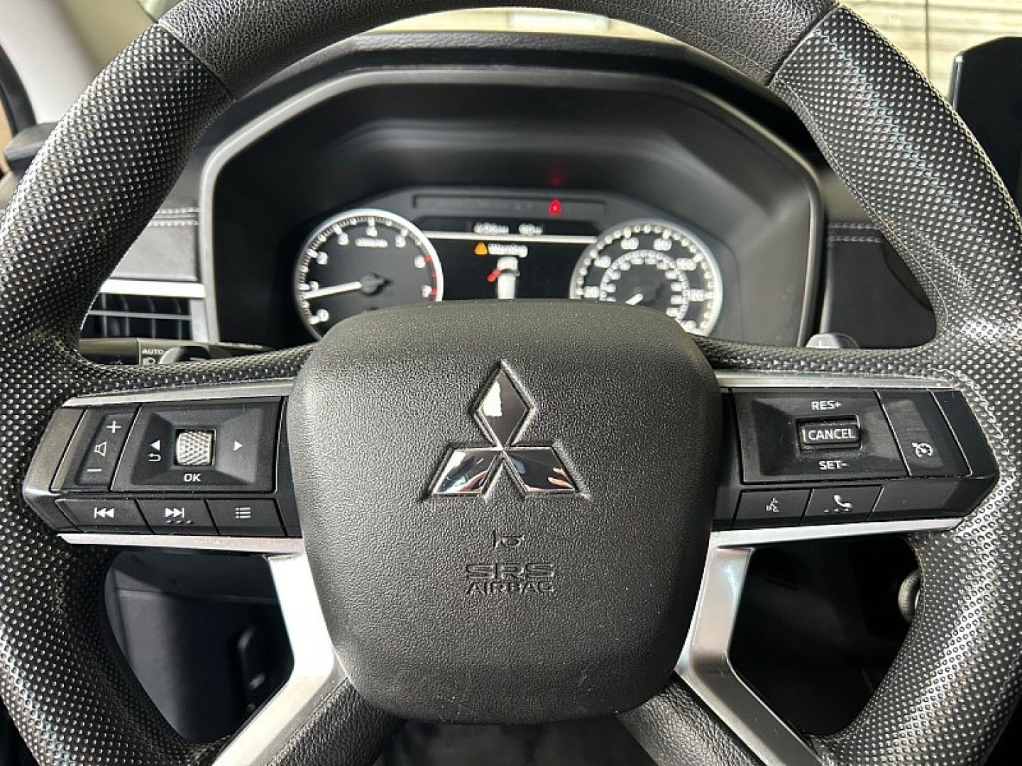 2023 Black Mitsubishi Outlander (JA4J3TA84PZ) with an 4-Cyl 2.5 Liter engine, Automatic CVT transmission, located at 412 Auto Vista Drive, Palmdale, 93551, (661) 945-0620, 34.592636, -118.136681- Photo#17