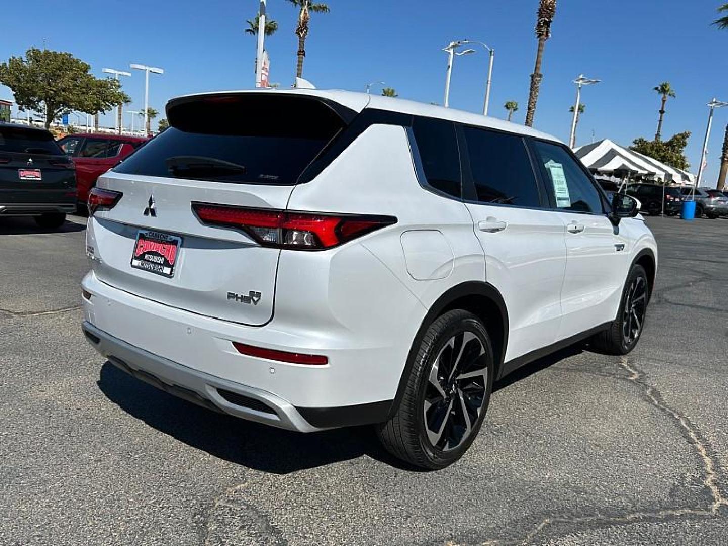 2023 WHITE Mitsubishi Outlander Plug-In Hybrid (JA4T5UA97PZ) with an 4-Cyl Hybrid 2.4 Liter engine, Automatic 1-Spd transmission, located at 412 Auto Vista Drive, Palmdale, 93551, (661) 945-0620, 34.592636, -118.136681 - Photo#2