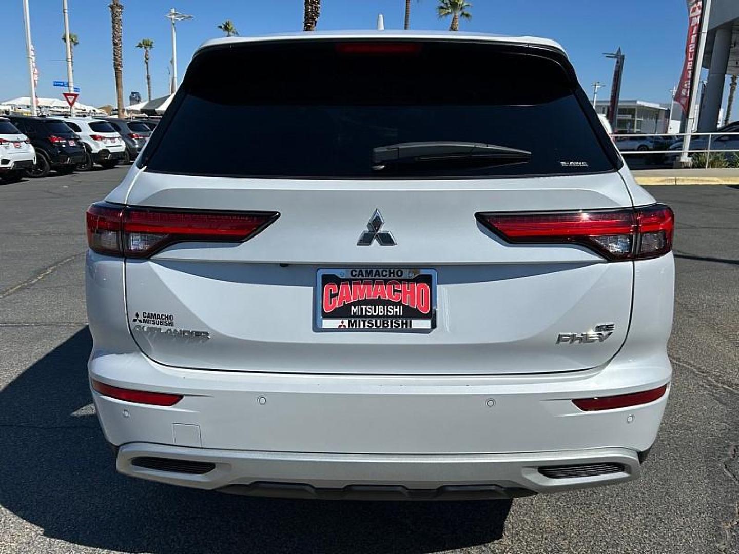 2023 WHITE Mitsubishi Outlander Plug-In Hybrid (JA4T5UA97PZ) with an 4-Cyl Hybrid 2.4 Liter engine, Automatic 1-Spd transmission, located at 412 Auto Vista Drive, Palmdale, 93551, (661) 945-0620, 34.592636, -118.136681 - Photo#3