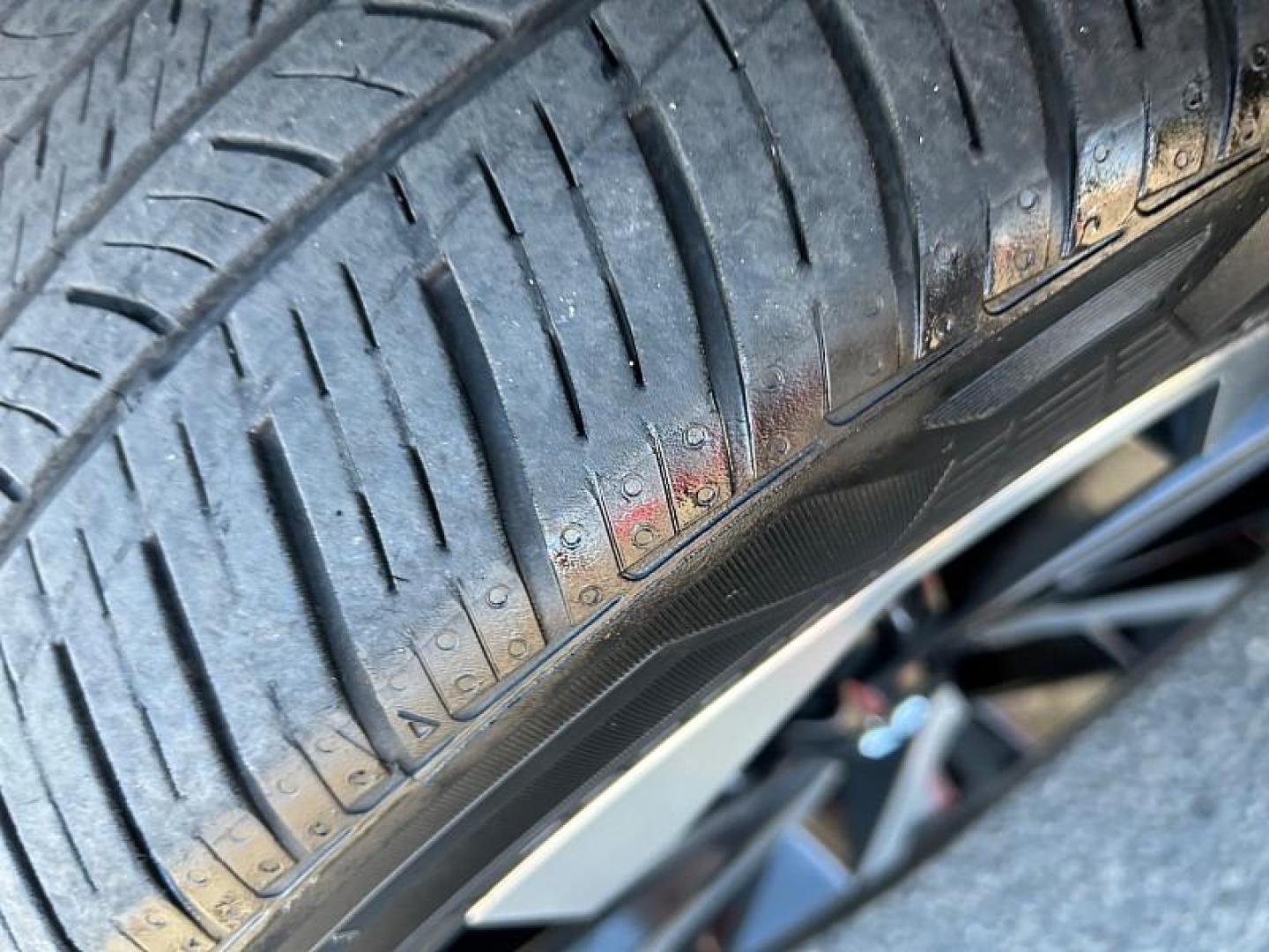 2023 WHITE Mitsubishi Outlander Plug-In Hybrid (JA4T5UA97PZ) with an 4-Cyl Hybrid 2.4 Liter engine, Automatic 1-Spd transmission, located at 412 Auto Vista Drive, Palmdale, 93551, (661) 945-0620, 34.592636, -118.136681 - Photo#14