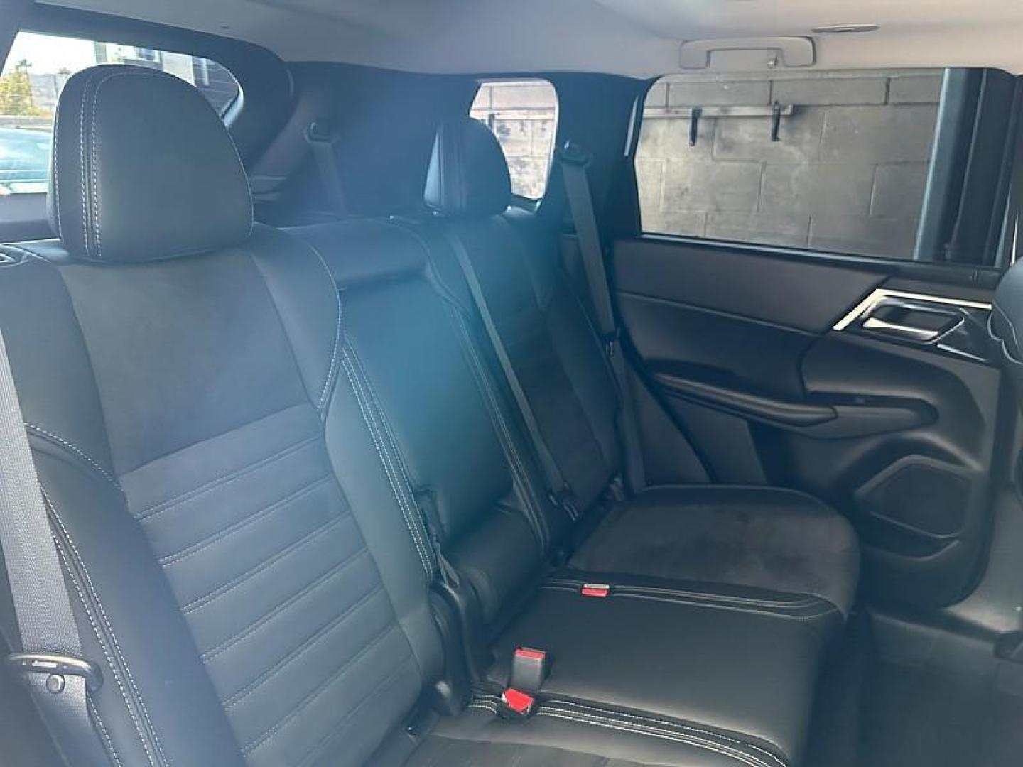 2023 WHITE Mitsubishi Outlander Plug-In Hybrid (JA4T5UA97PZ) with an 4-Cyl Hybrid 2.4 Liter engine, Automatic 1-Spd transmission, located at 412 Auto Vista Drive, Palmdale, 93551, (661) 945-0620, 34.592636, -118.136681 - Photo#28