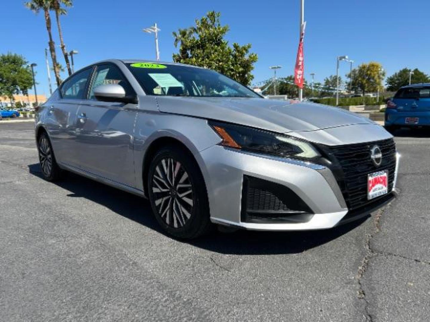2023 SILVER Nissan Altima (1N4BL4DV3PN) with an 4-Cyl 2.5 Liter engine, Automatic Xtronic CVT transmission, located at 412 Auto Vista Drive, Palmdale, 93551, (661) 945-0620, 34.592636, -118.136681 - Photo#0