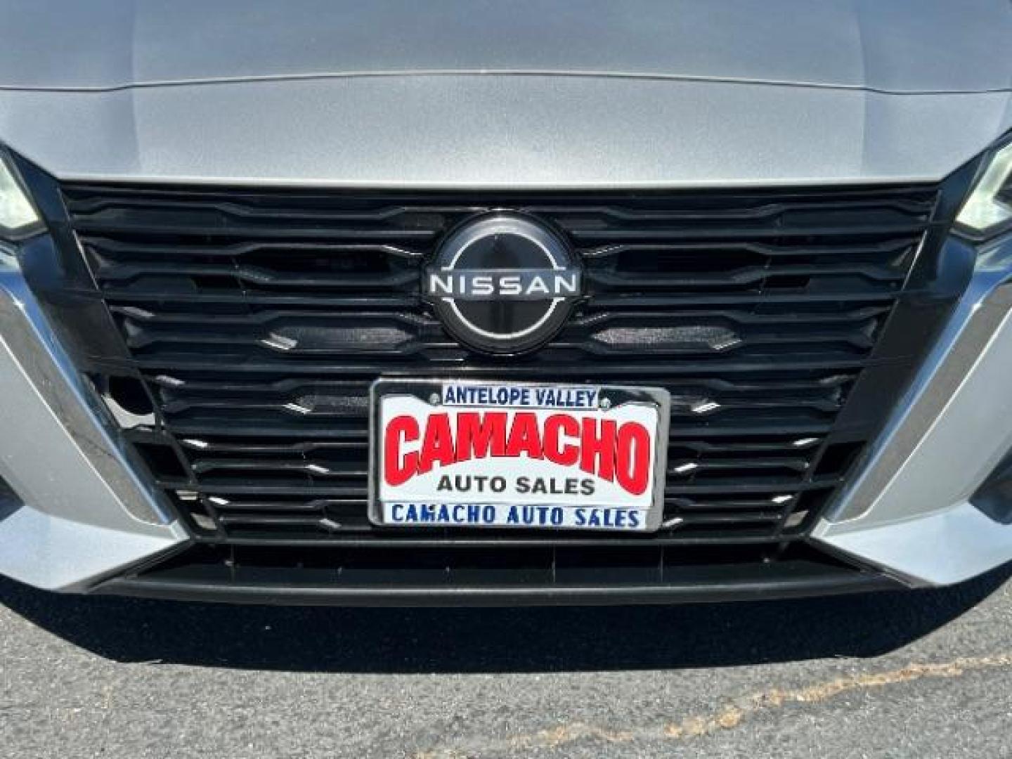 2023 SILVER Nissan Altima (1N4BL4DV3PN) with an 4-Cyl 2.5 Liter engine, Automatic Xtronic CVT transmission, located at 412 Auto Vista Drive, Palmdale, 93551, (661) 945-0620, 34.592636, -118.136681 - Photo#4