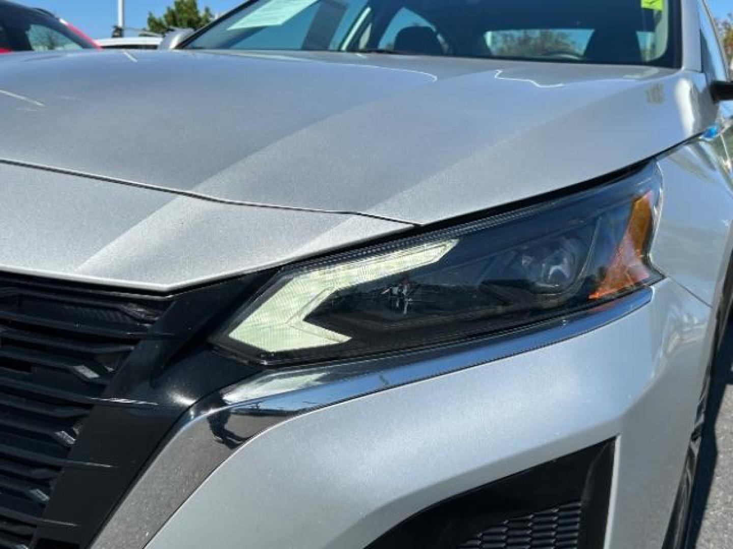 2023 SILVER Nissan Altima (1N4BL4DV3PN) with an 4-Cyl 2.5 Liter engine, Automatic Xtronic CVT transmission, located at 412 Auto Vista Drive, Palmdale, 93551, (661) 945-0620, 34.592636, -118.136681 - Photo#9