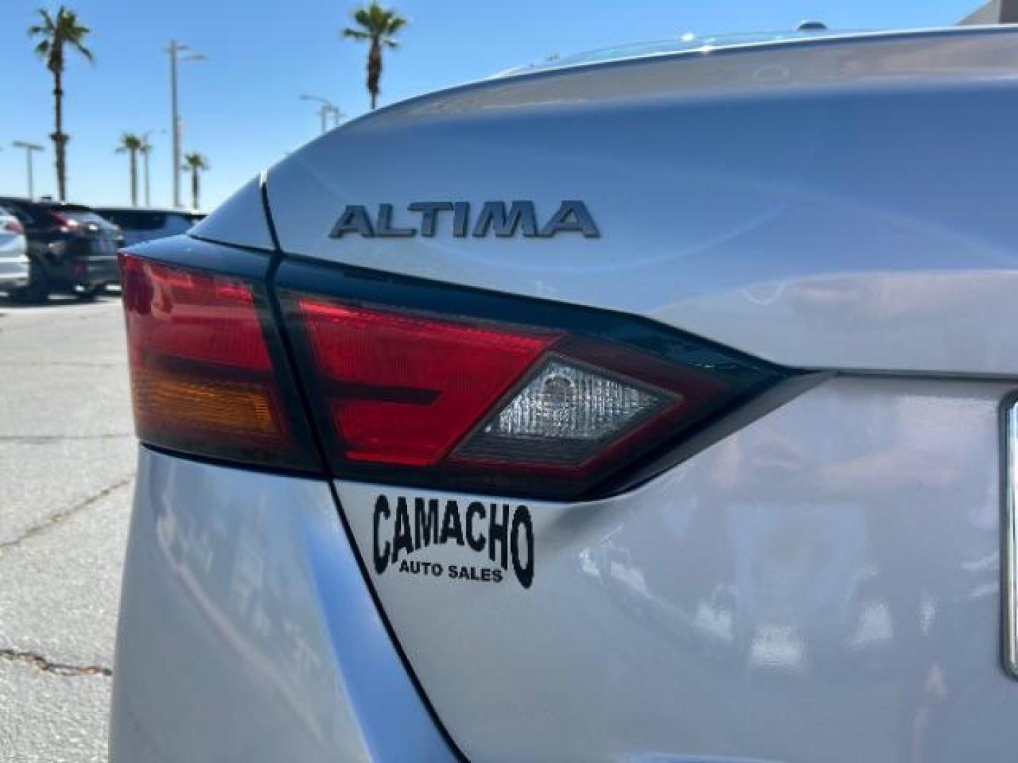 2023 SILVER Nissan Altima (1N4BL4DV3PN) with an 4-Cyl 2.5 Liter engine, Automatic Xtronic CVT transmission, located at 412 Auto Vista Drive, Palmdale, 93551, (661) 945-0620, 34.592636, -118.136681 - Photo#15