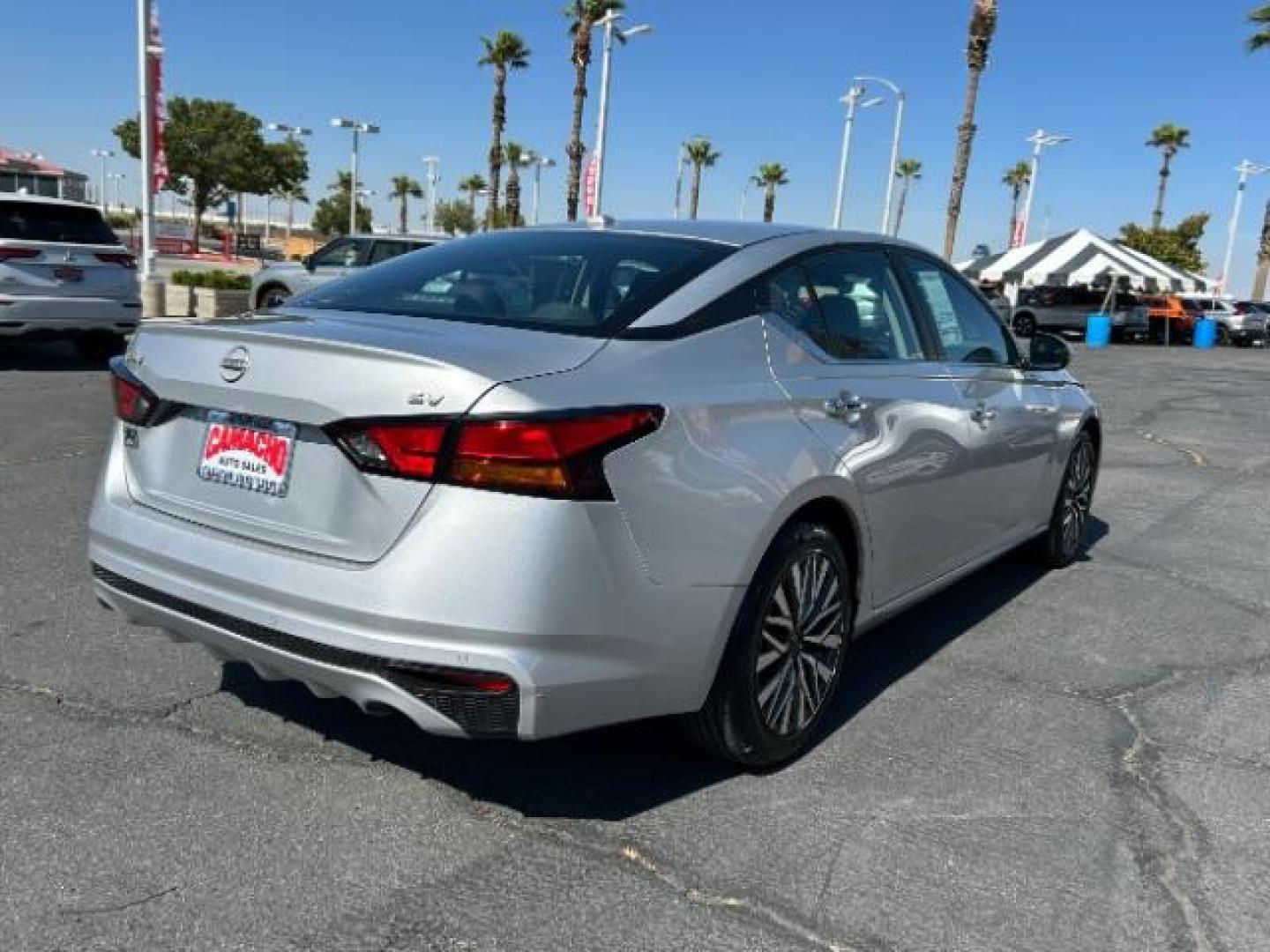2023 SILVER Nissan Altima (1N4BL4DV1PN) with an 4-Cyl 2.5 Liter engine, Automatic Xtronic CVT transmission, located at 412 Auto Vista Drive, Palmdale, 93551, (661) 945-0620, 34.592636, -118.136681 - Photo#2