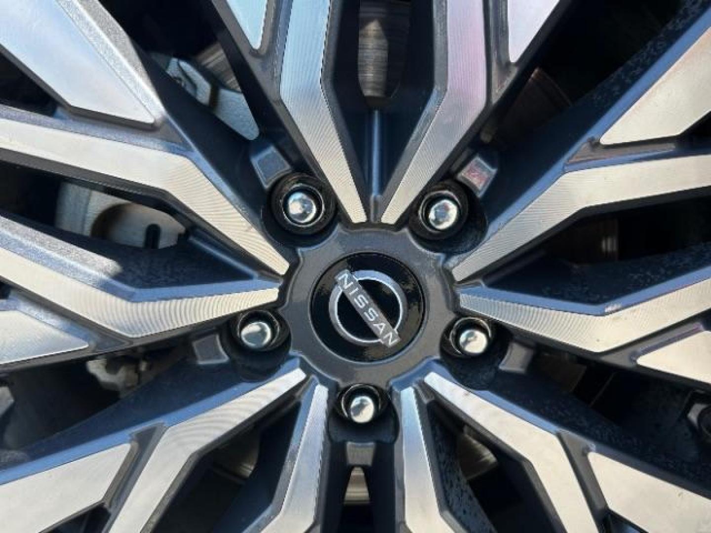 2023 SILVER Nissan Altima (1N4BL4DV1PN) with an 4-Cyl 2.5 Liter engine, Automatic Xtronic CVT transmission, located at 412 Auto Vista Drive, Palmdale, 93551, (661) 945-0620, 34.592636, -118.136681 - Photo#7