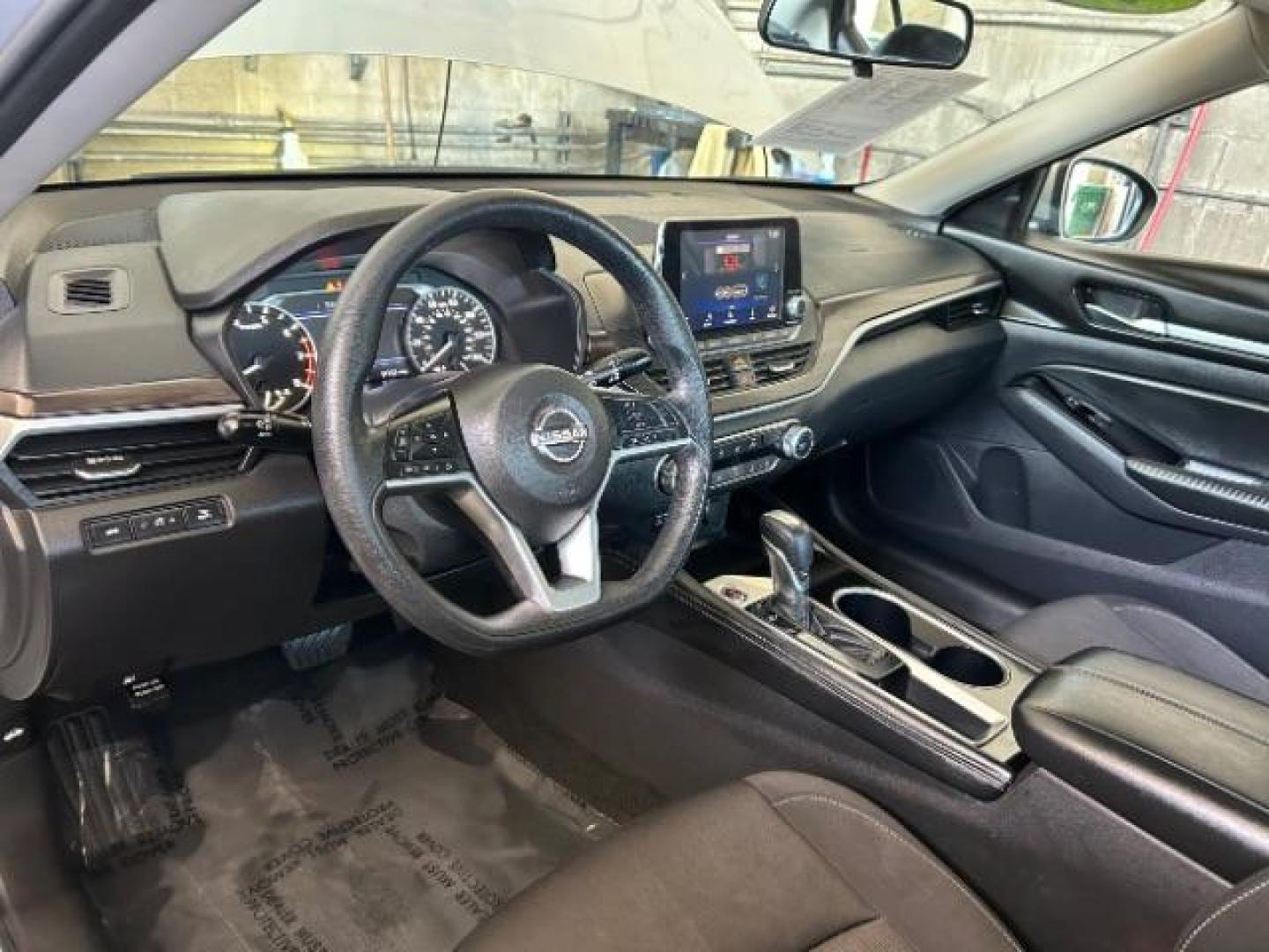 2023 SILVER Nissan Altima (1N4BL4DV1PN) with an 4-Cyl 2.5 Liter engine, Automatic Xtronic CVT transmission, located at 412 Auto Vista Drive, Palmdale, 93551, (661) 945-0620, 34.592636, -118.136681 - Photo#18