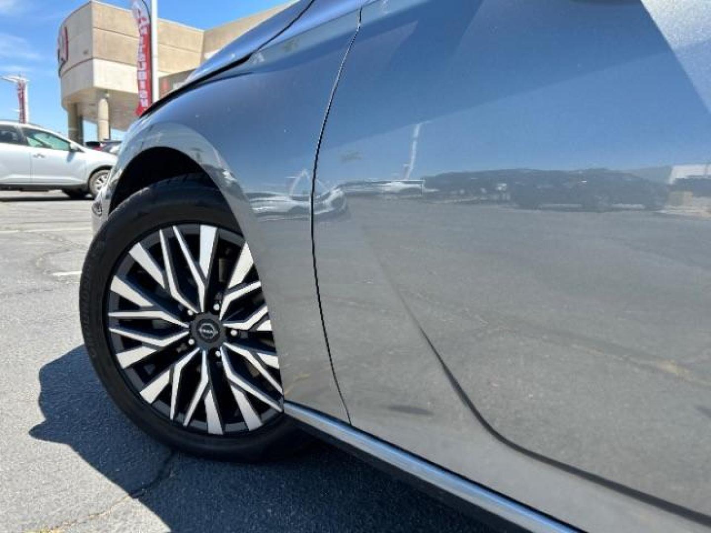 2023 SILVER Nissan Altima (1N4BL4DV1PN) with an 4-Cyl 2.5 Liter engine, Automatic Xtronic CVT transmission, located at 412 Auto Vista Drive, Palmdale, 93551, (661) 945-0620, 34.592636, -118.136681 - Photo#42