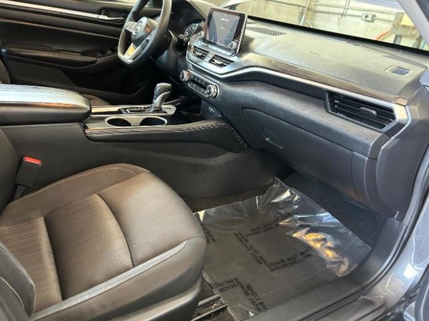 2023 SILVER Nissan Altima (1N4BL4DV1PN) with an 4-Cyl 2.5 Liter engine, Automatic Xtronic CVT transmission, located at 412 Auto Vista Drive, Palmdale, 93551, (661) 945-0620, 34.592636, -118.136681 - Photo#58