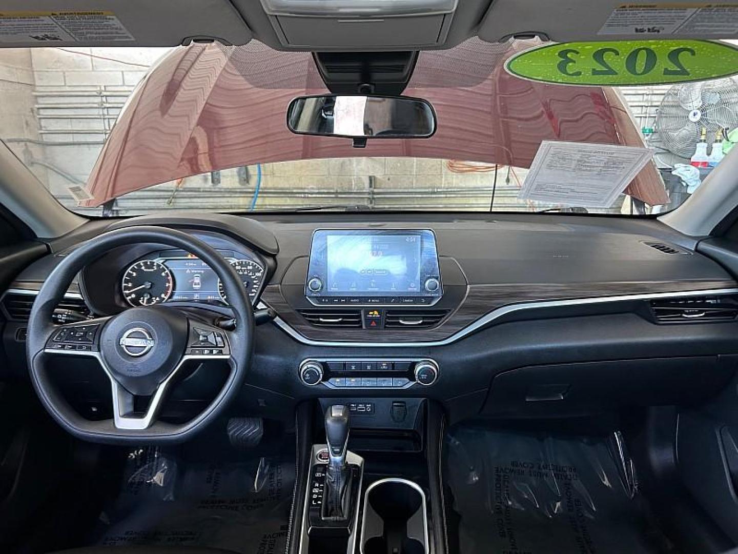 2023 RED Nissan Altima (1N4BL4DV5PN) with an 4-Cyl 2.5 Liter engine, Automatic Xtronic CVT transmission, located at 412 Auto Vista Drive, Palmdale, 93551, (661) 945-0620, 34.592636, -118.136681 - Photo#18