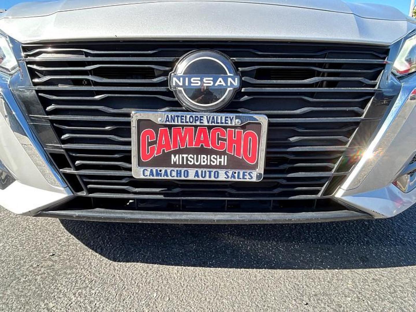 2023 SILVER Nissan Altima (1N4BL4DV8PN) with an 4-Cyl 2.5 Liter engine, Automatic Xtronic CVT transmission, located at 412 Auto Vista Drive, Palmdale, 93551, (661) 945-0620, 34.592636, -118.136681 - Photo#10