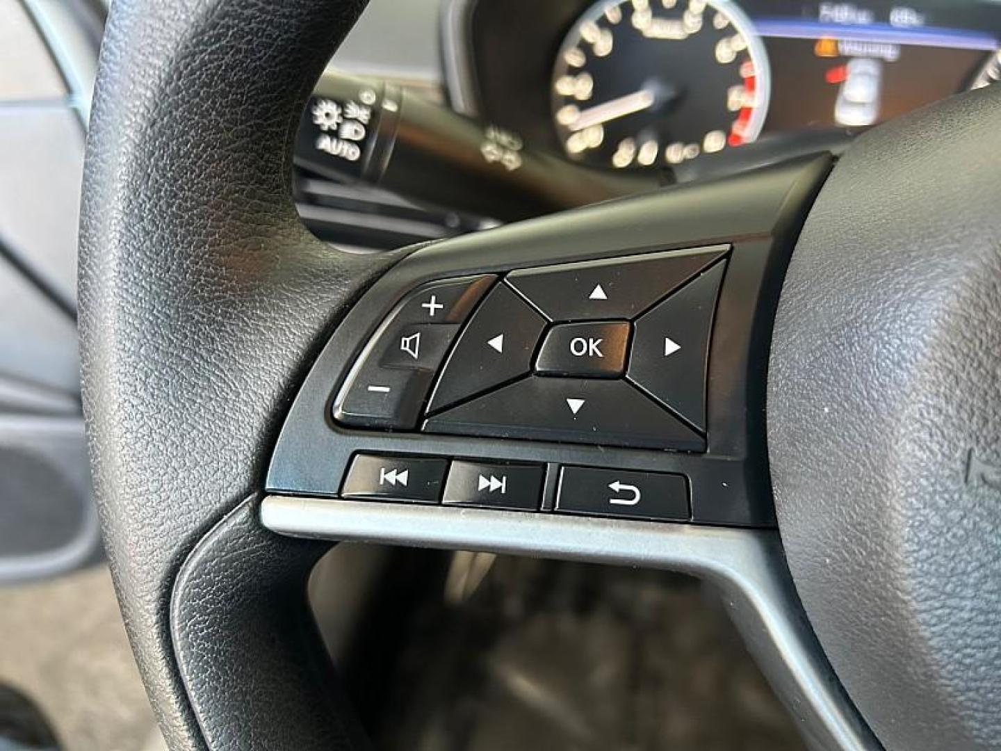 2023 SILVER Nissan Altima (1N4BL4DV8PN) with an 4-Cyl 2.5 Liter engine, Automatic Xtronic CVT transmission, located at 412 Auto Vista Drive, Palmdale, 93551, (661) 945-0620, 34.592636, -118.136681 - Photo#22