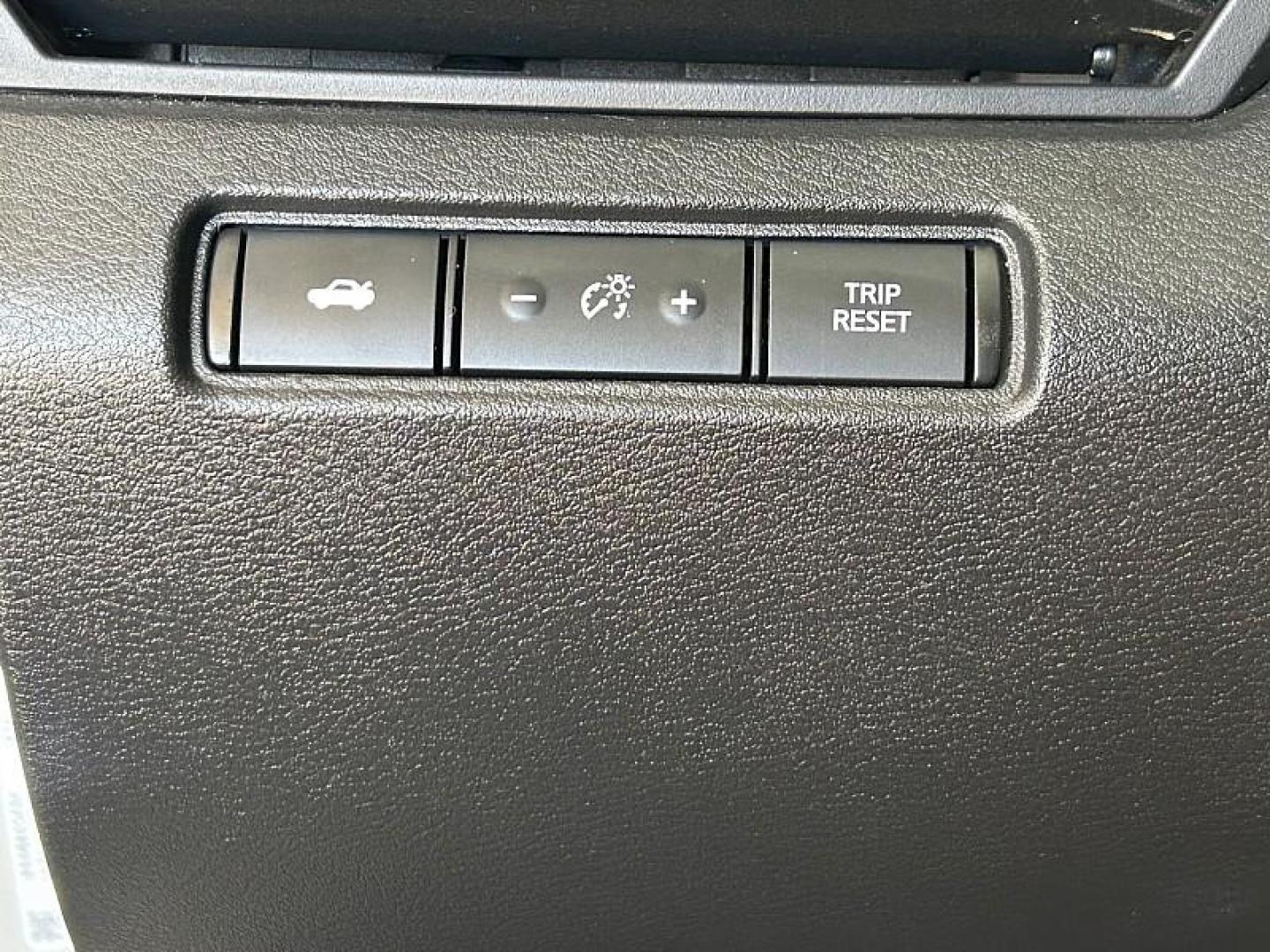 2023 SILVER Nissan Altima (1N4BL4DV8PN) with an 4-Cyl 2.5 Liter engine, Automatic Xtronic CVT transmission, located at 412 Auto Vista Drive, Palmdale, 93551, (661) 945-0620, 34.592636, -118.136681 - Photo#26