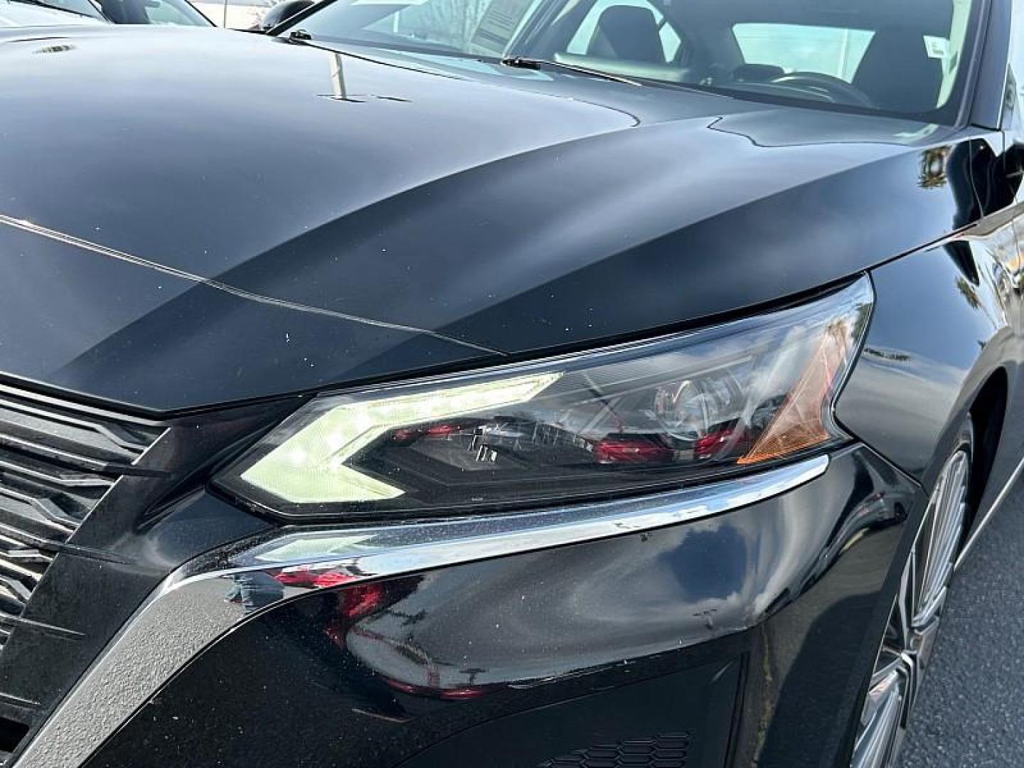 2023 BLACK Nissan Altima (1N4BL4EV1PN) with an 4-Cyl 2.5 Liter engine, Automatic Xtronic CVT transmission, located at 412 Auto Vista Drive, Palmdale, 93551, (661) 945-0620, 34.592636, -118.136681 - Photo#13
