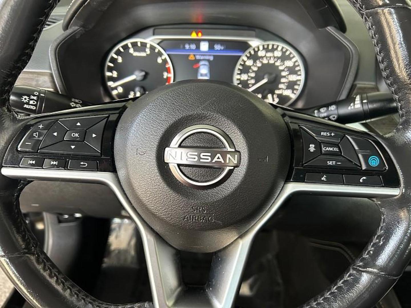 2023 BLACK Nissan Altima (1N4BL4EV1PN) with an 4-Cyl 2.5 Liter engine, Automatic Xtronic CVT transmission, located at 412 Auto Vista Drive, Palmdale, 93551, (661) 945-0620, 34.592636, -118.136681 - Photo#18