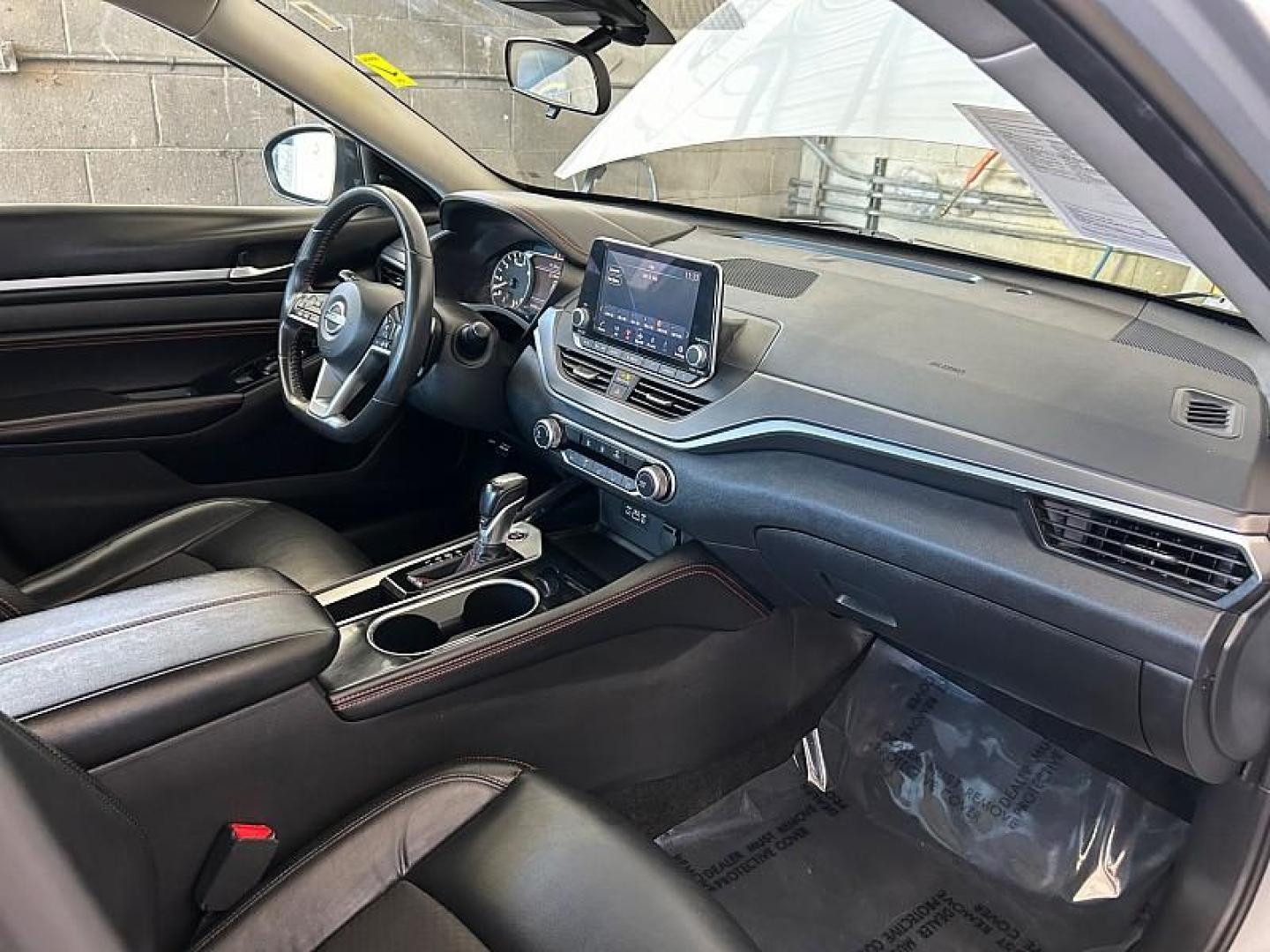 2023 SILVER Nissan Altima (1N4BL4CV1PN) with an 4-Cyl 2.5 Liter engine, Automatic Xtronic CVT transmission, located at 412 Auto Vista Drive, Palmdale, 93551, (661) 945-0620, 34.592636, -118.136681- Photo#29
