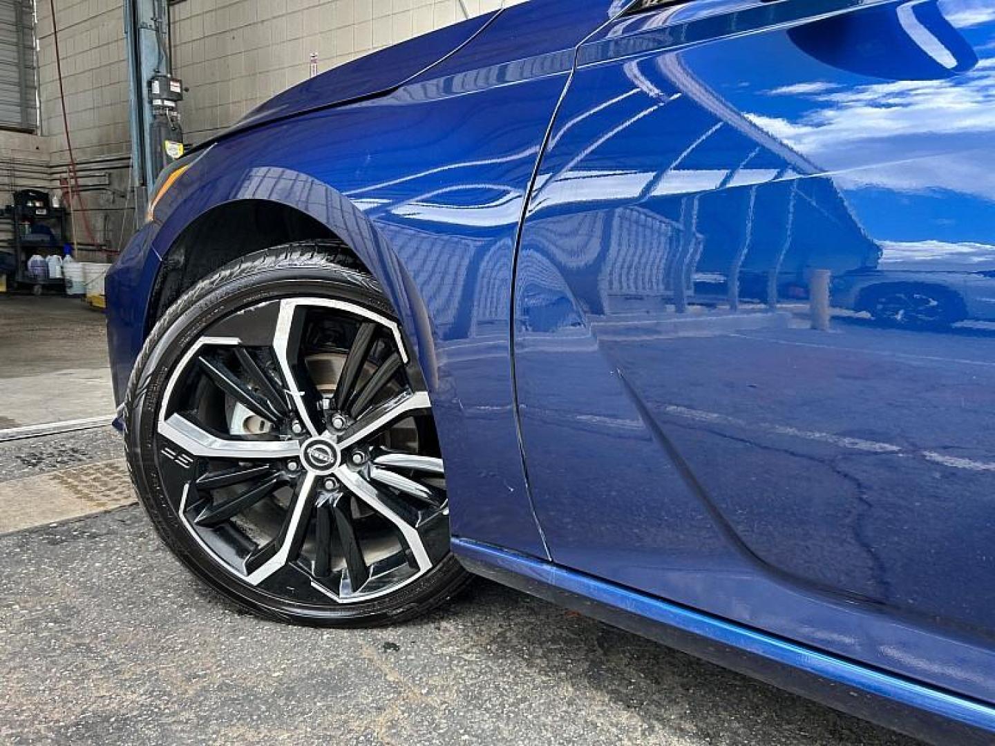 2023 BLUE Nissan Altima (1N4BL4CV6PN) with an 4-Cyl 2.5 Liter engine, Automatic Xtronic CVT transmission, located at 412 Auto Vista Drive, Palmdale, 93551, (661) 945-0620, 34.592636, -118.136681 - Photo#24