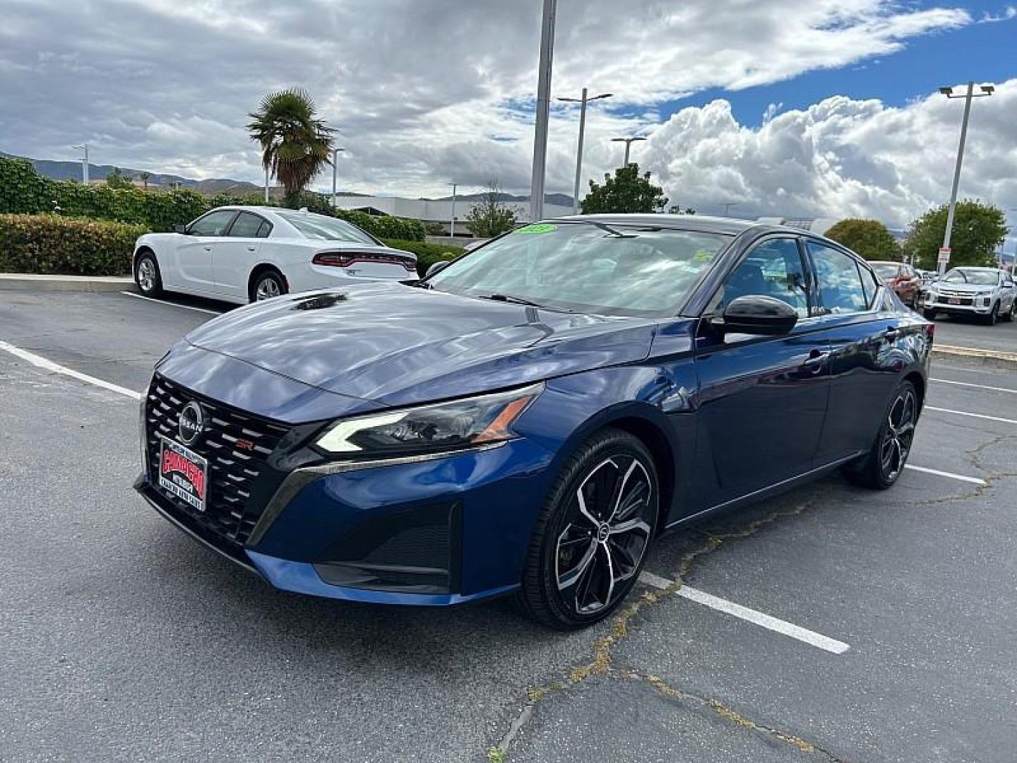 2023 BLUE Nissan Altima (1N4BL4CV6PN) with an 4-Cyl 2.5 Liter engine, Automatic Xtronic CVT transmission, located at 412 Auto Vista Drive, Palmdale, 93551, (661) 945-0620, 34.592636, -118.136681 - Photo#2