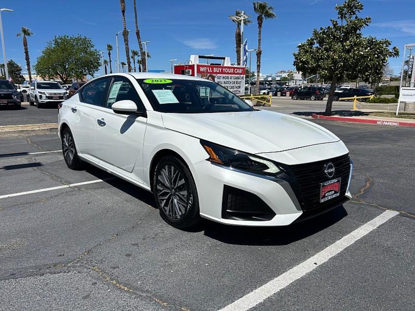 2023 WHITE Nissan Altima (1N4BL4DV1PN) with an 4-Cyl 2.5 Liter engine, Automatic Xtronic CVT transmission, located at 412 Auto Vista Drive, Palmdale, 93551, (661) 945-0620, 34.592636, -118.136681- Photo#1
