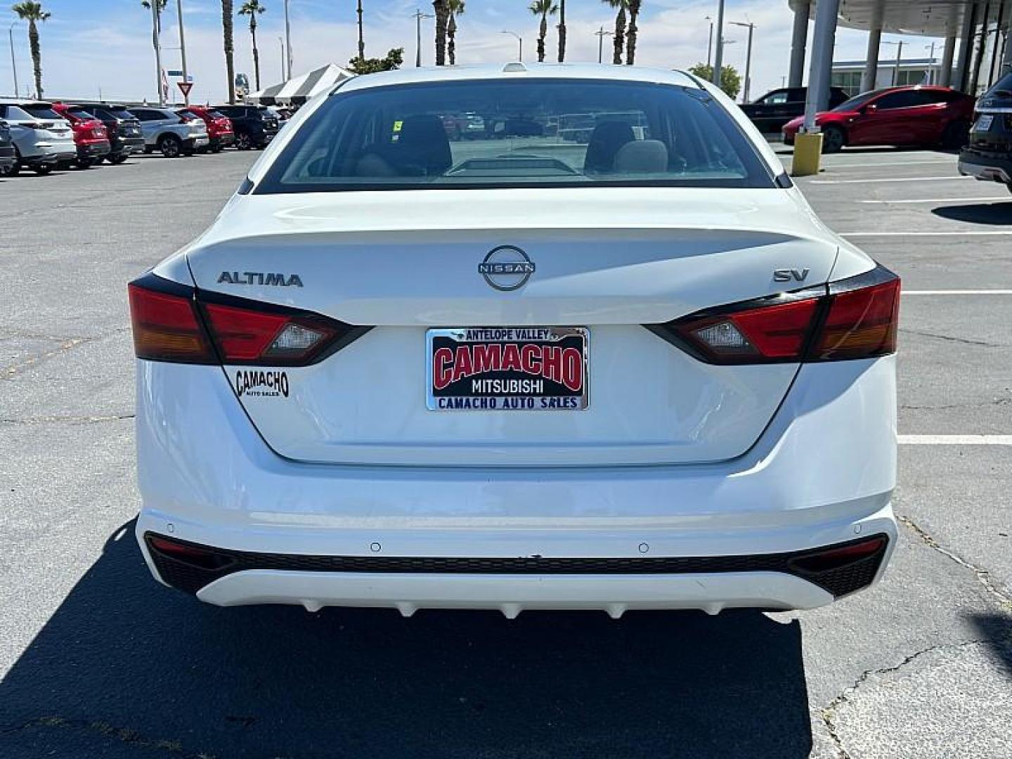 2023 WHITE Nissan Altima (1N4BL4DV1PN) with an 4-Cyl 2.5 Liter engine, Automatic Xtronic CVT transmission, located at 412 Auto Vista Drive, Palmdale, 93551, (661) 945-0620, 34.592636, -118.136681- Photo#6